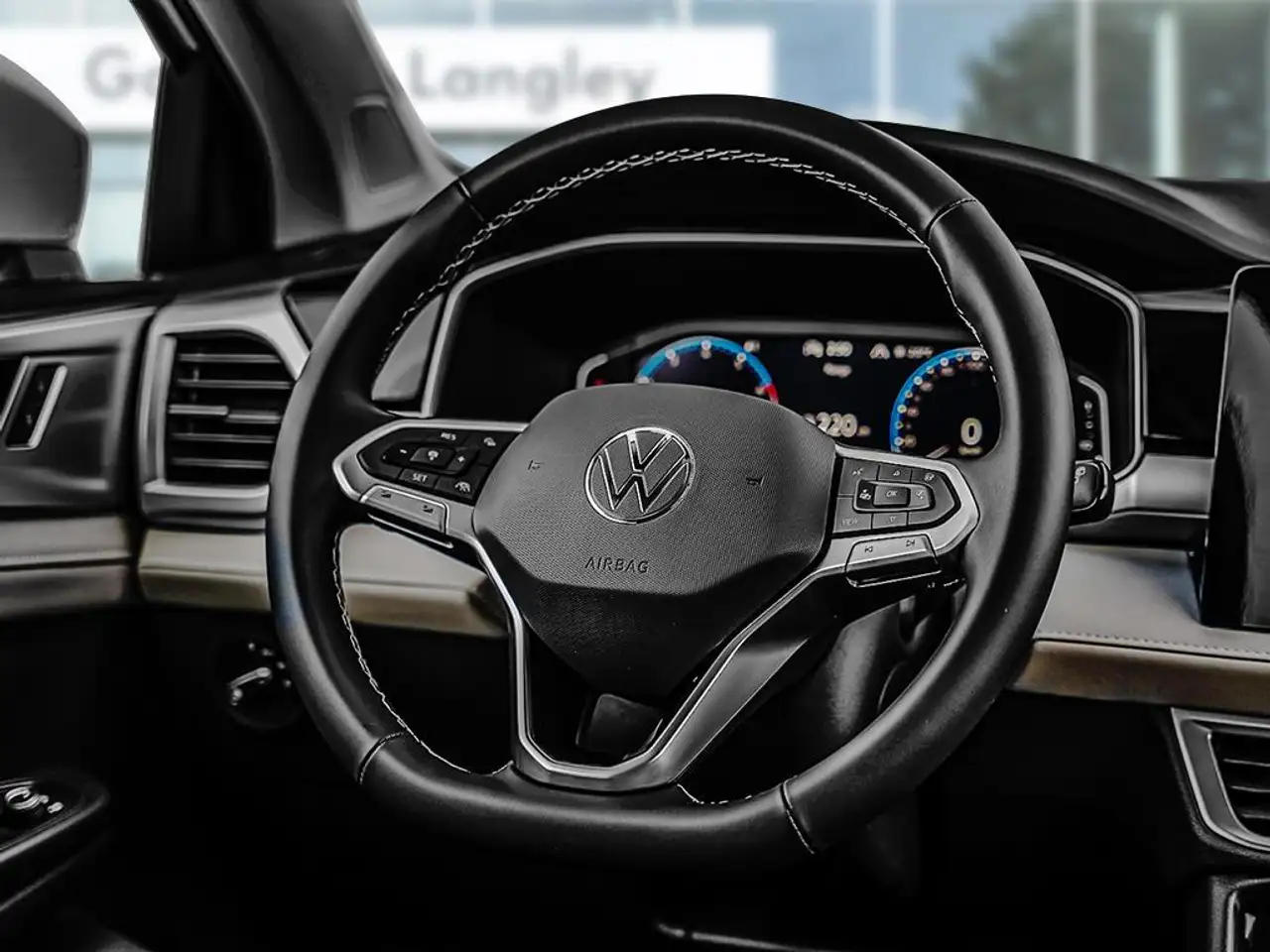 Volkswagen Taos снимка Volkswagen Taos