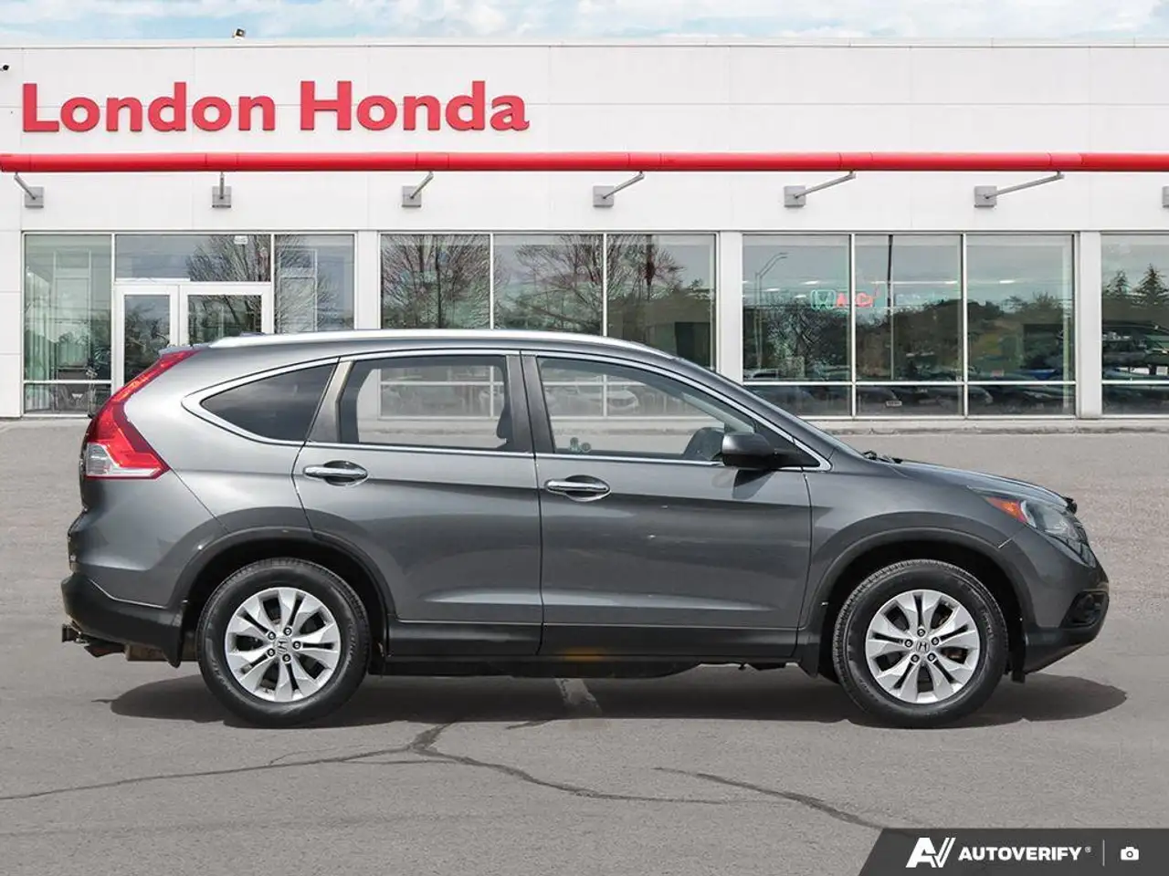 Honda CR-V photo Honda CR-V