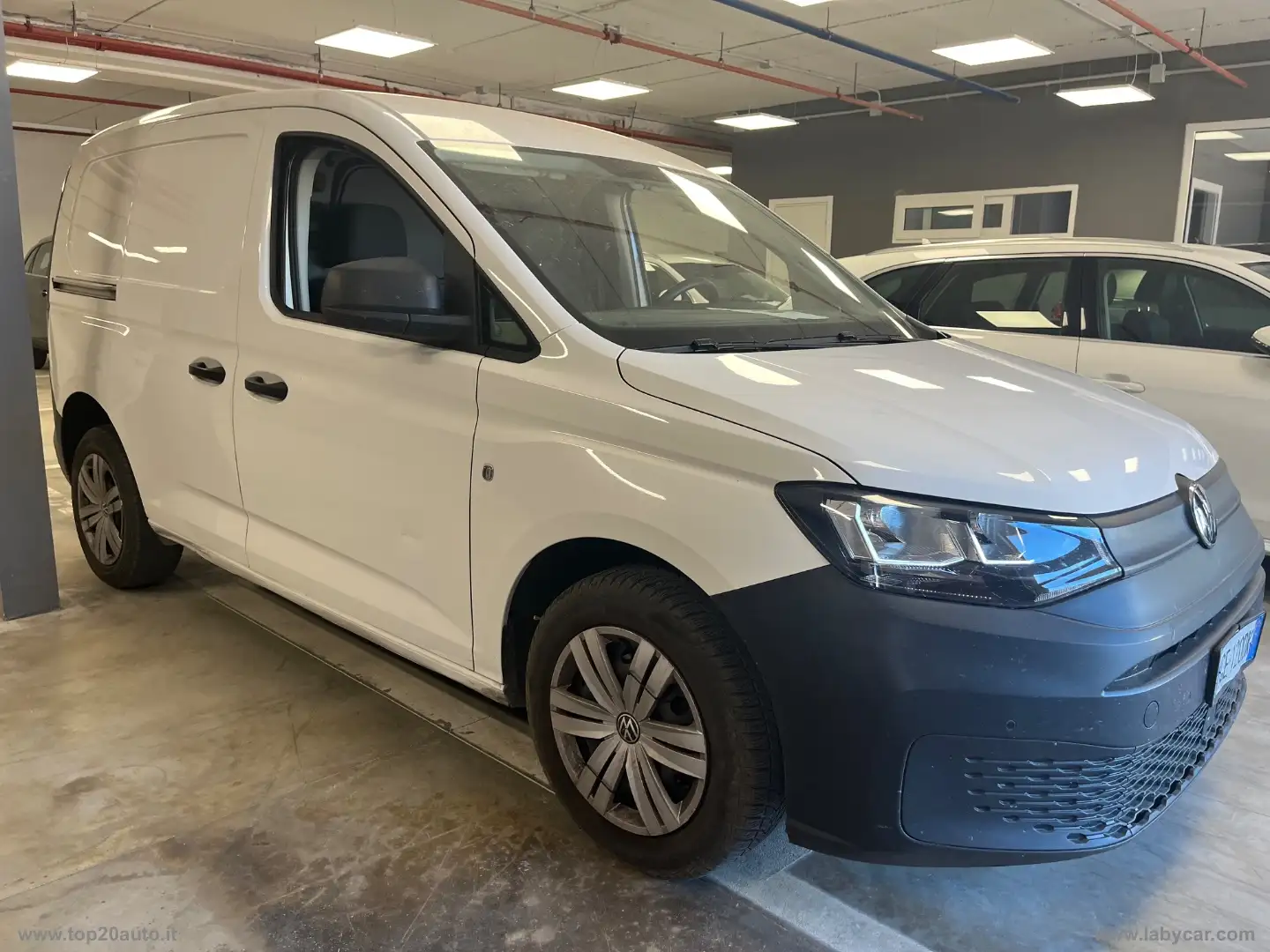 Volkswagen Caddy 2.0 TDI 102CV Furgone Bianco - 2