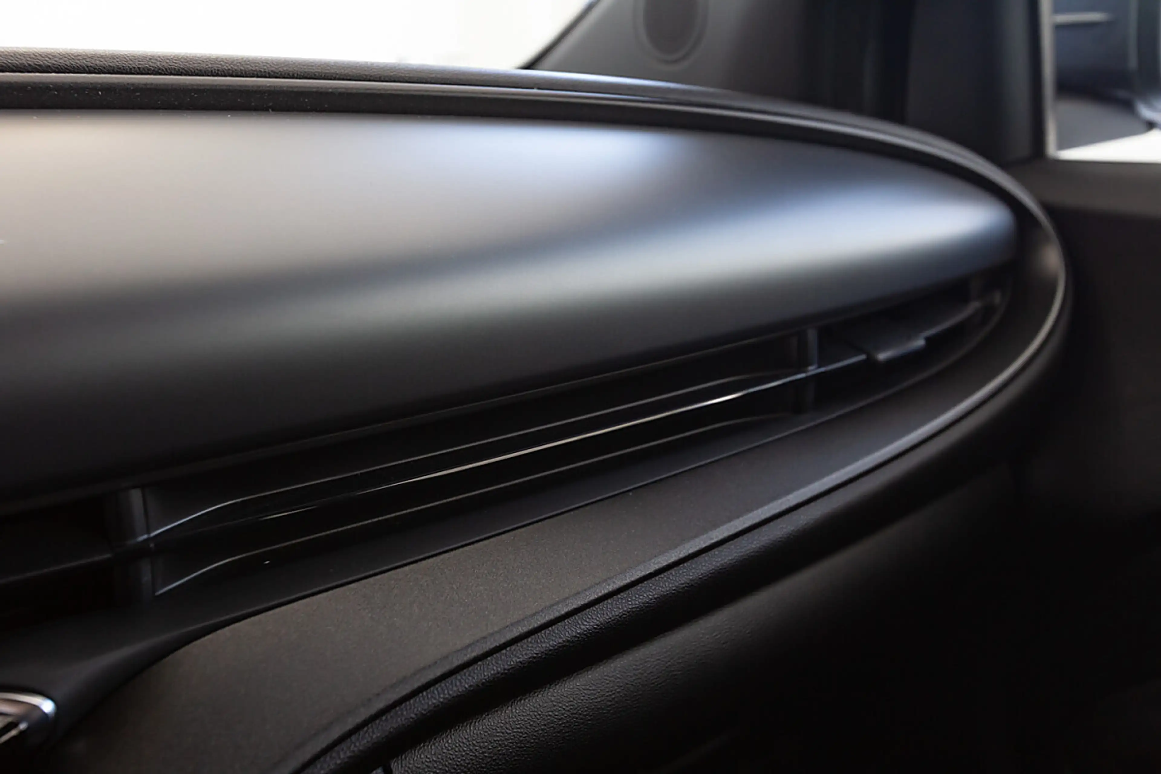 Abarth 500e — photo 12