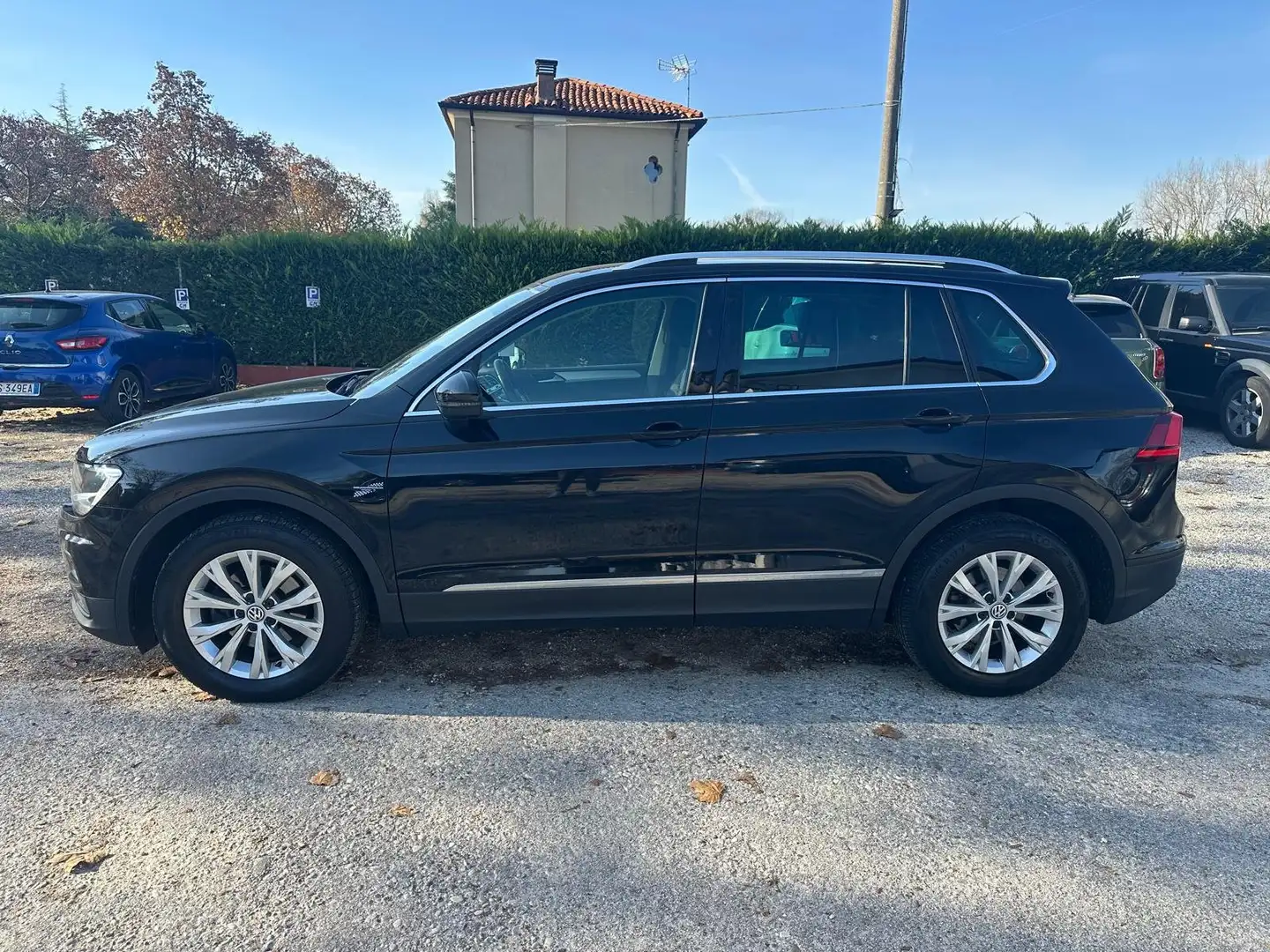 Volkswagen Tiguan Tiguan 1.6 tdi Business 115cv Schwarz - 2