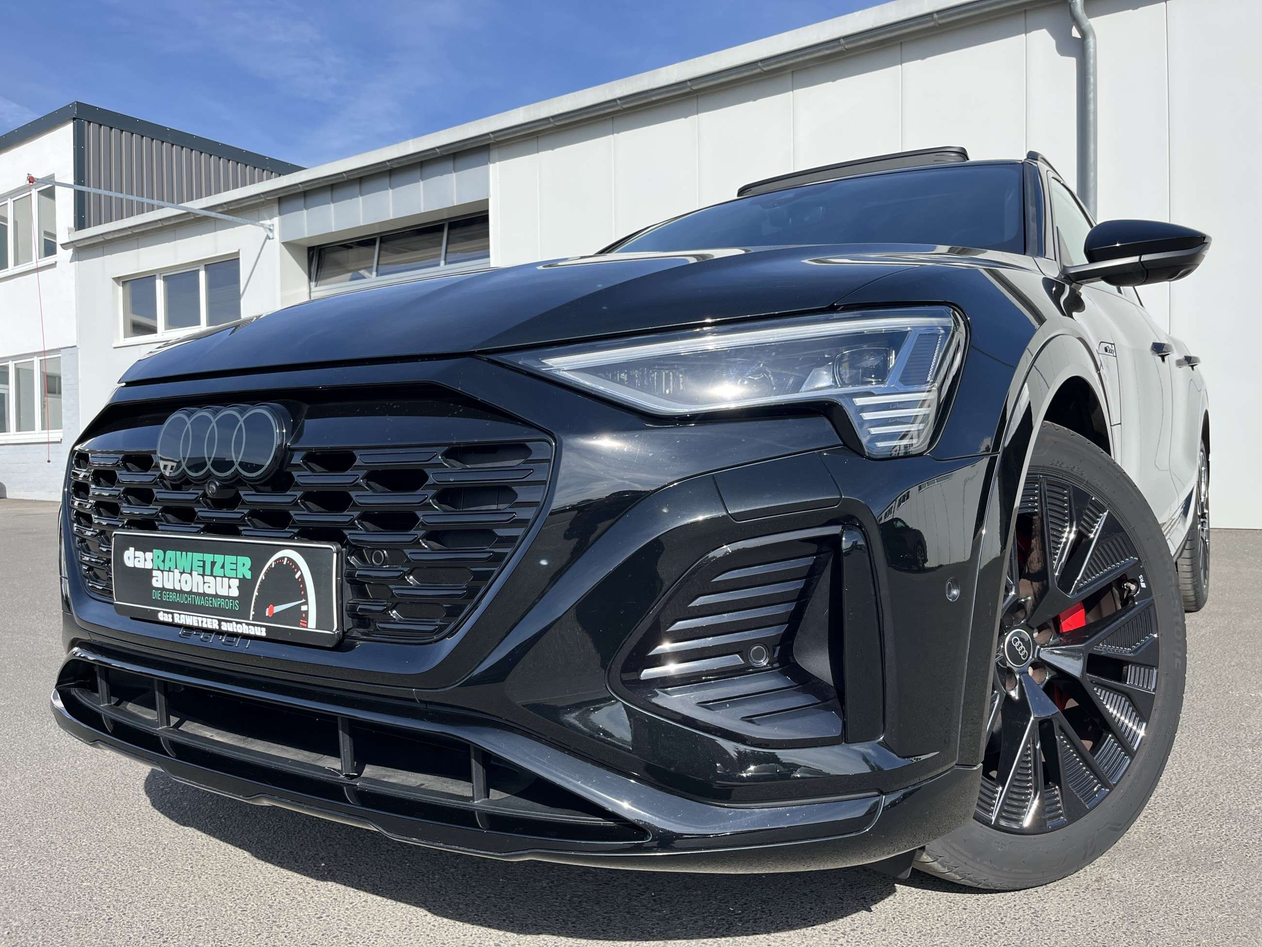 Second hand Audi Q8 