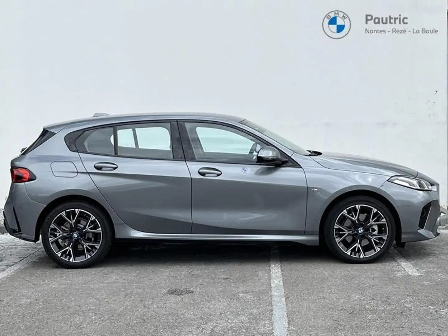 BMW 120 120A 170ch M Sport Design DKG7 Grigio - 2