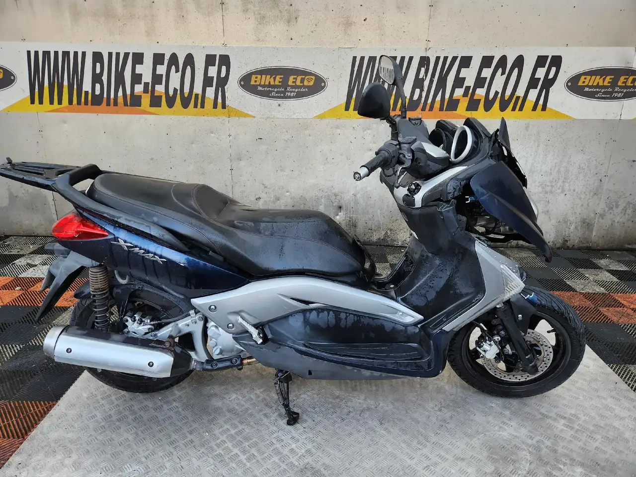 Yamaha X-Max 250