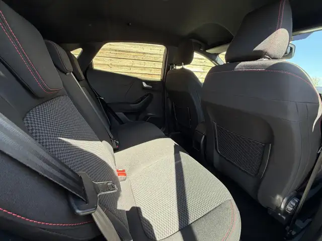 Ford Puma view 12