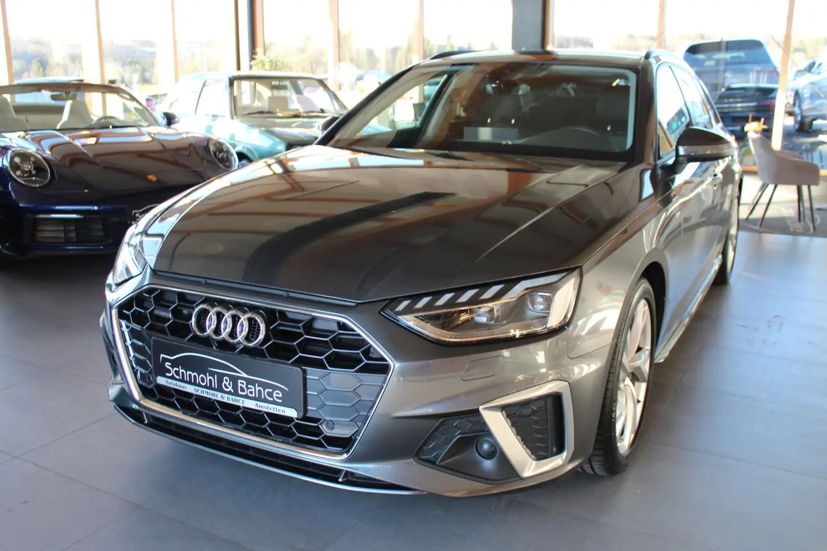 Audi A4 Avant 40 TDI S tronic quattro S line sport Grau - 1