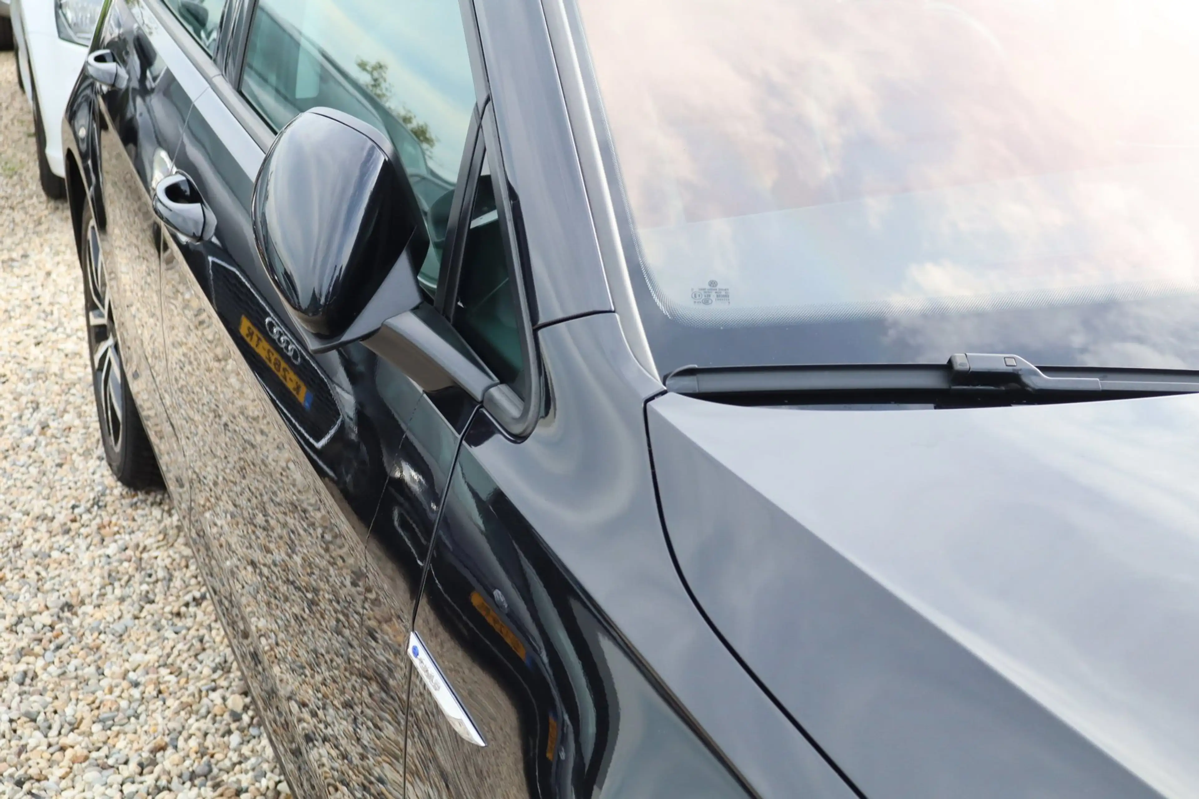 Volkswagen e-Golf E-Golf — photo 13