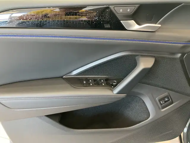 Volkswagen Tiguan Sport TDI DSG Ansicht 8