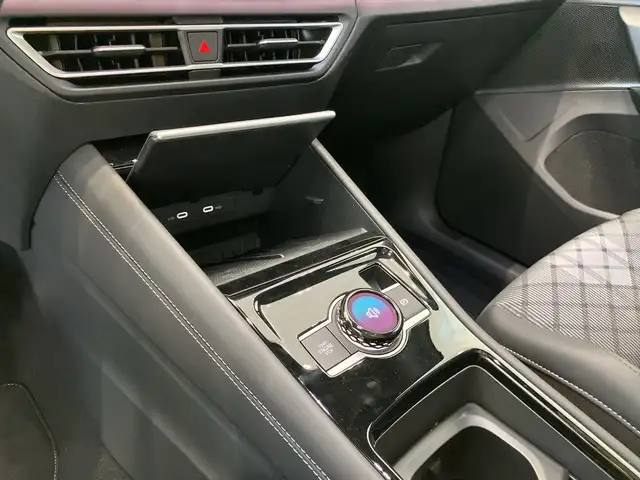 Volkswagen Tiguan Sport TDI DSG Ansicht 12