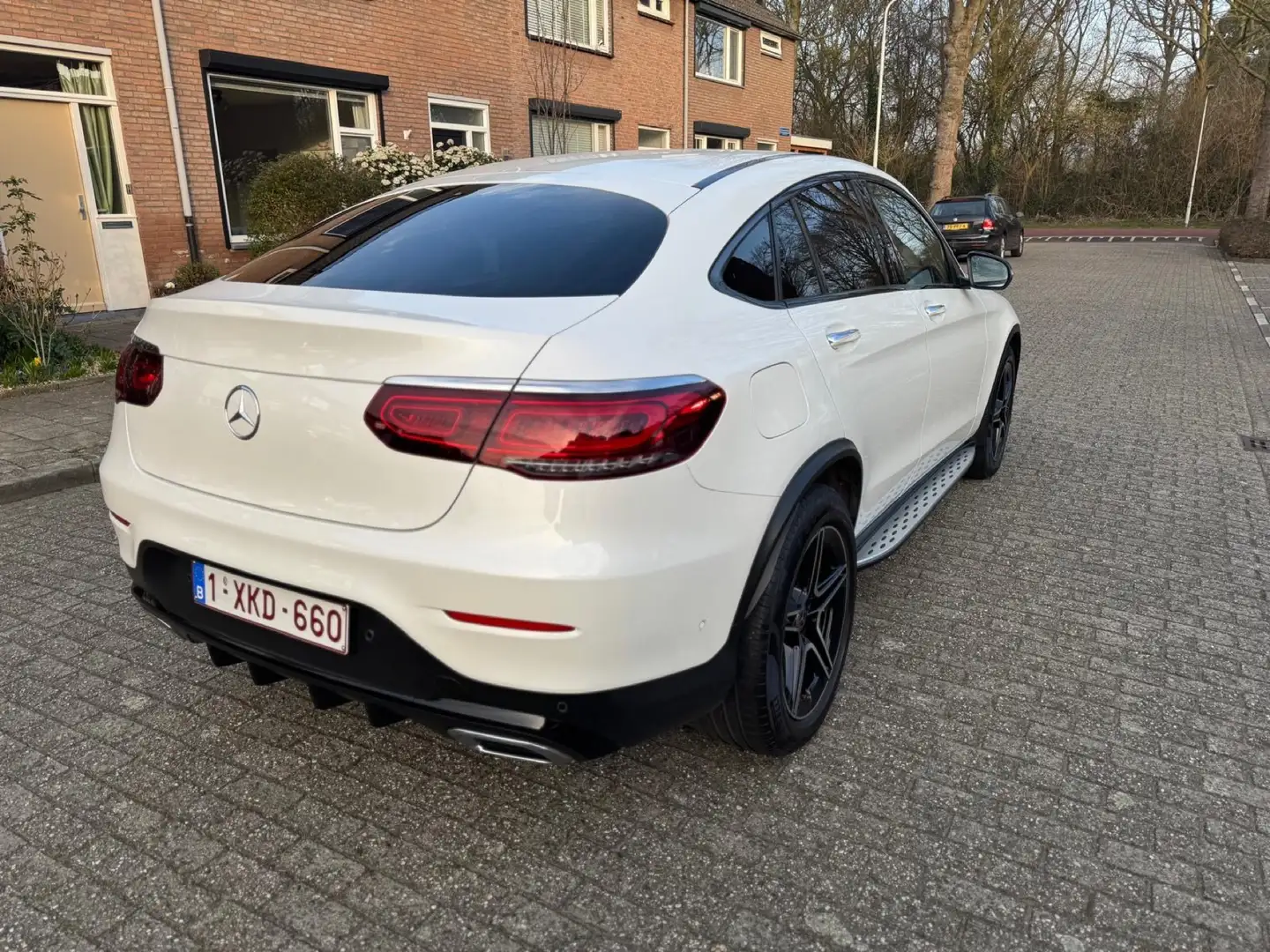 Mercedes-Benz GLC 300 GLC-Coupe d 4Matic 9G-TRONIC Exclusive - 2