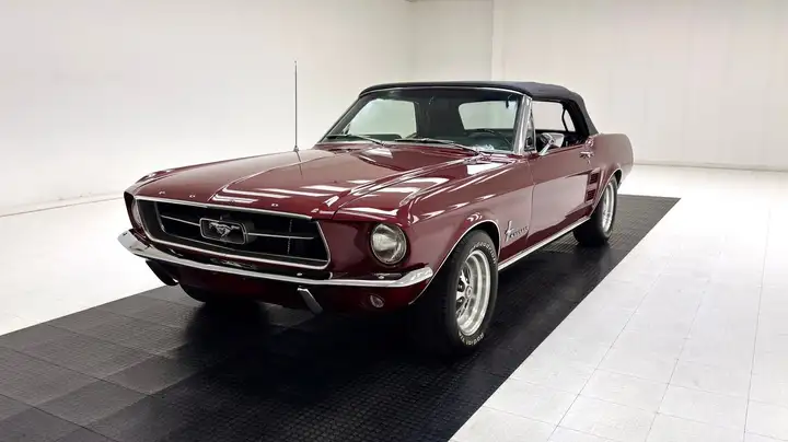 Ford Mustang Convertible