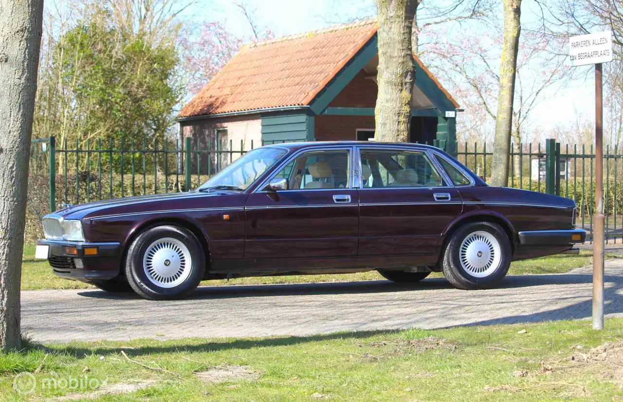 Daimler Double Six Jaguar 6.0 V12 6.0 V12, foto 8