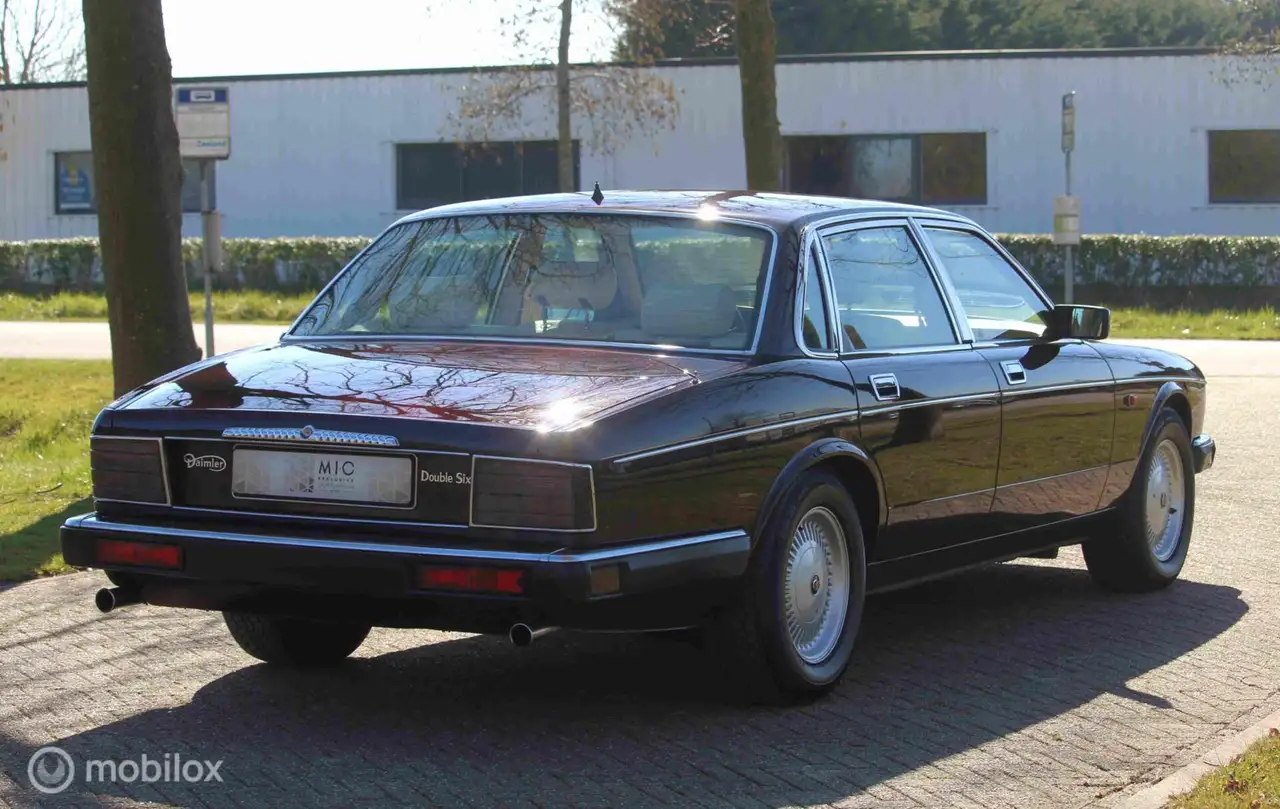 Daimler Double Six Jaguar 6.0 V12 6.0 V12, foto 5