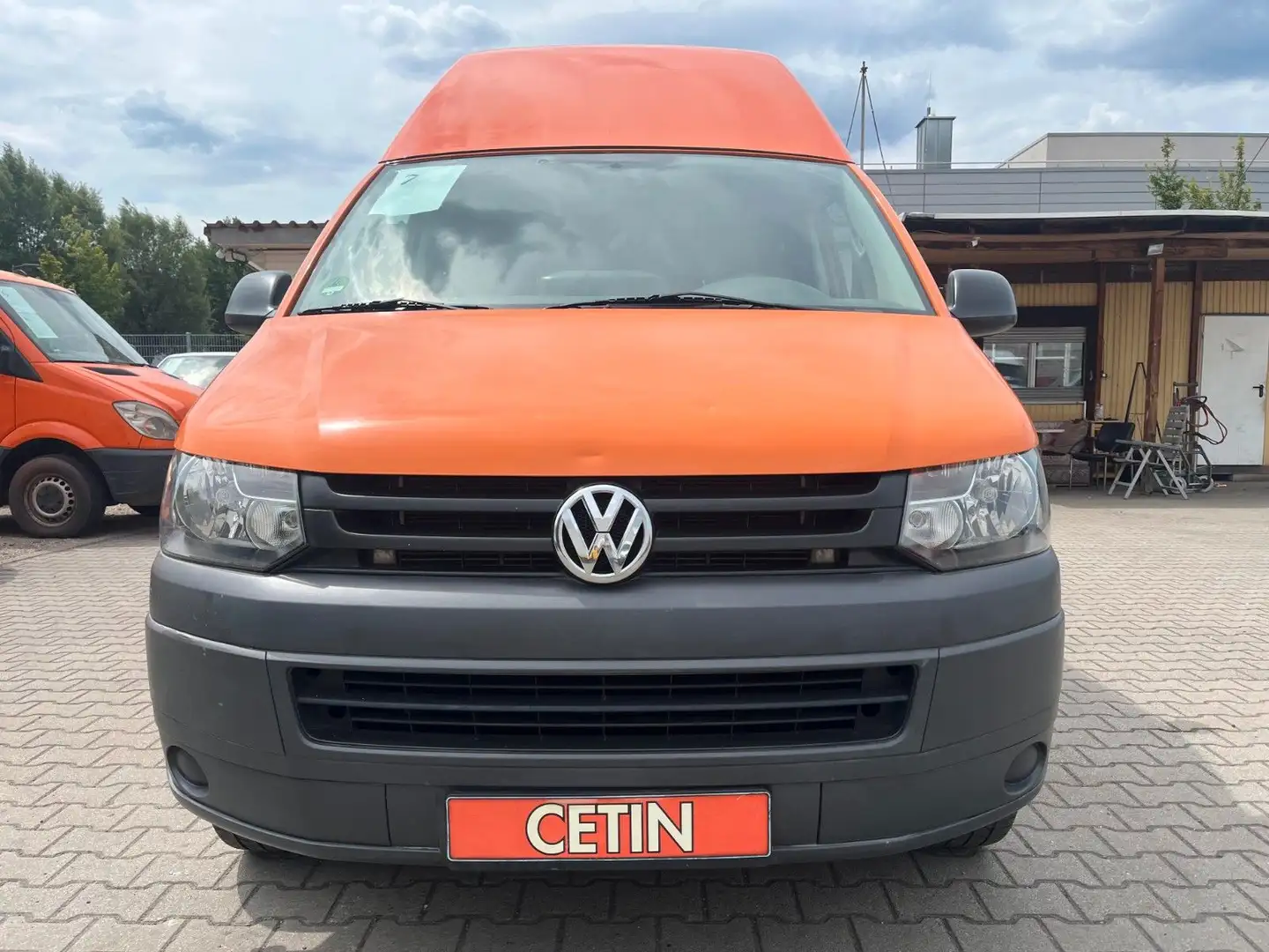 Volkswagen T5 Transporter Kasten-Hochdach lang 4 MOTION Orange - 2