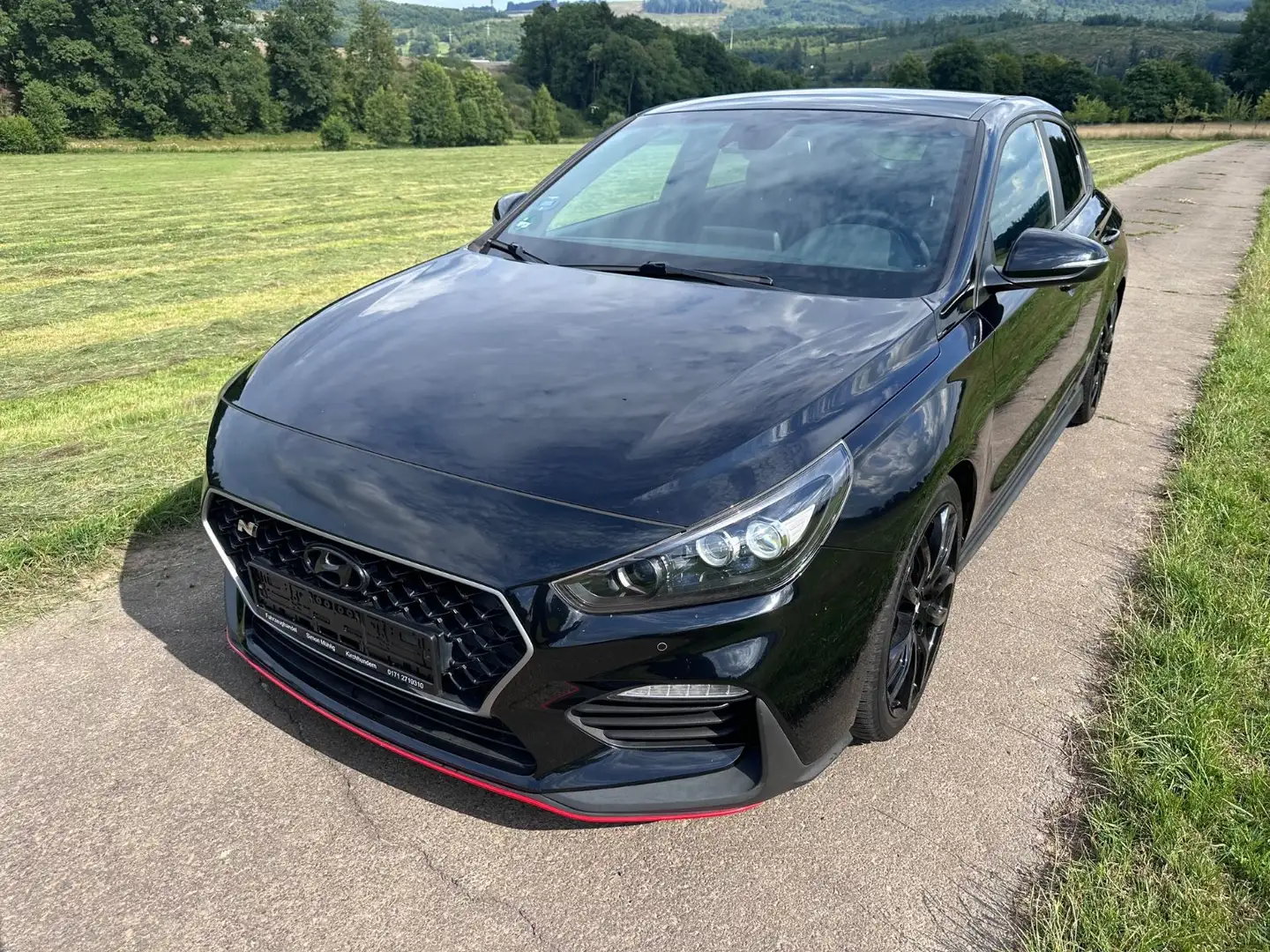 Hyundai i30 Fastback N Performance Schwarz - 1