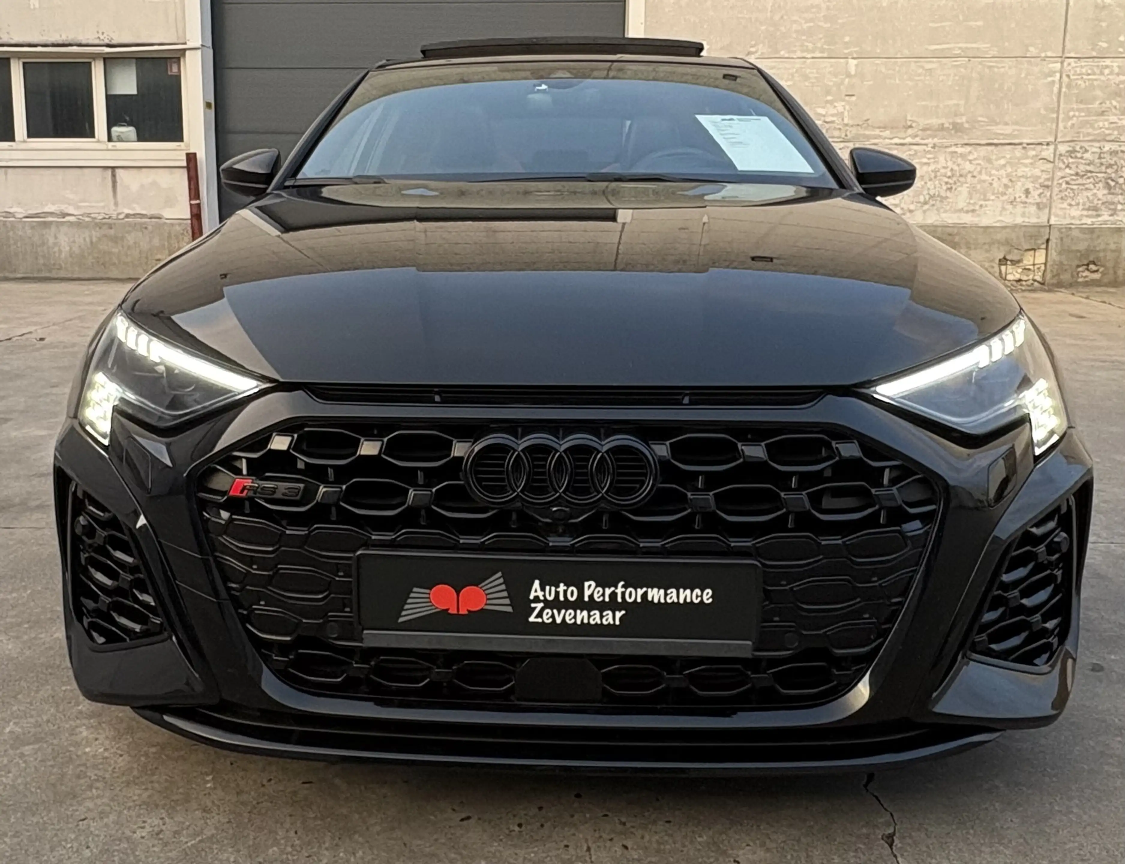 Audi RS3 TFSI Sportback quattro S tronic