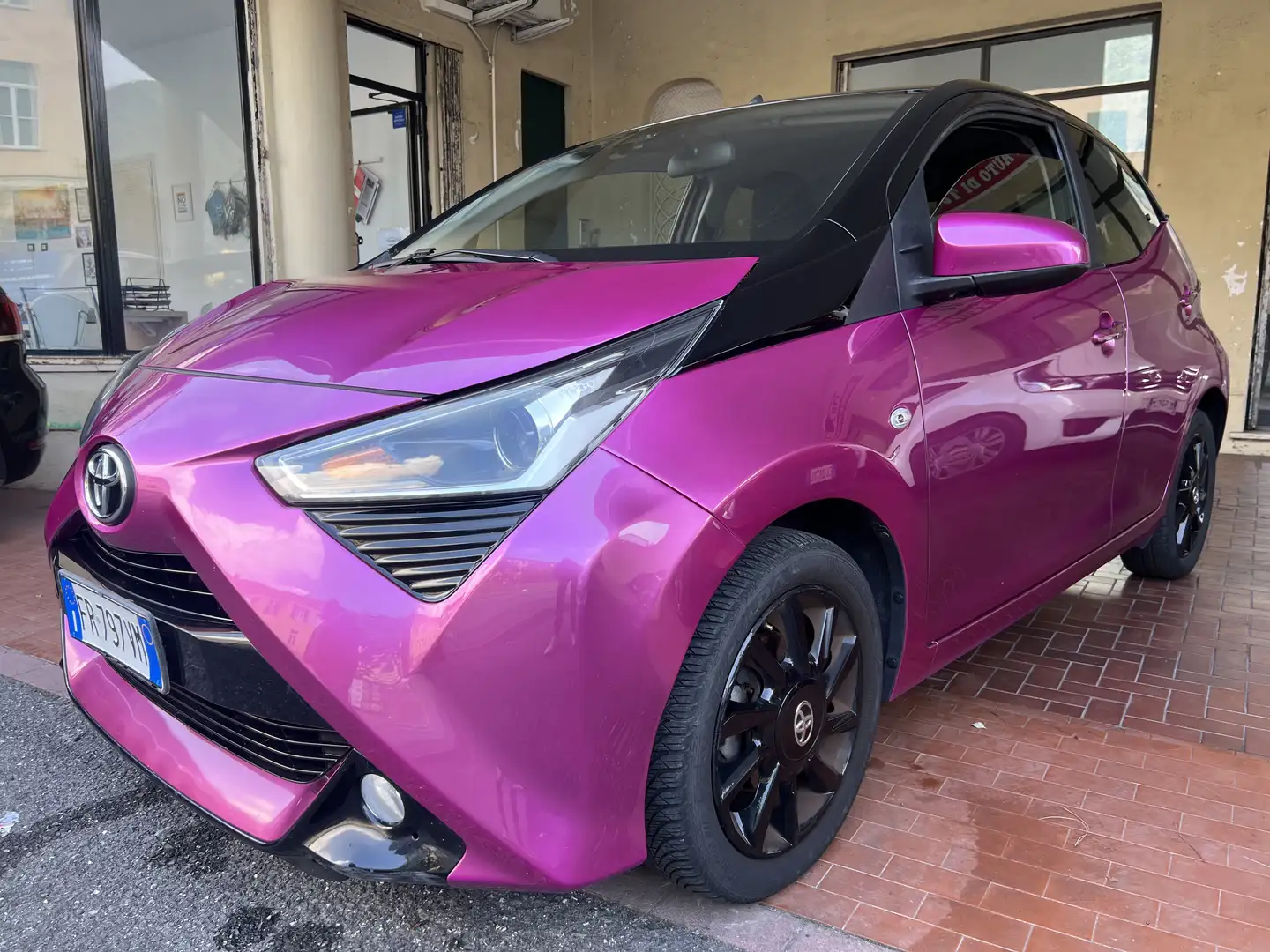 Toyota Aygo Aygo 5p 1.0 x-cite my15 Lilla - 1