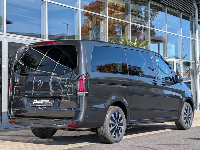 Mercedes-Benz Vito view 6