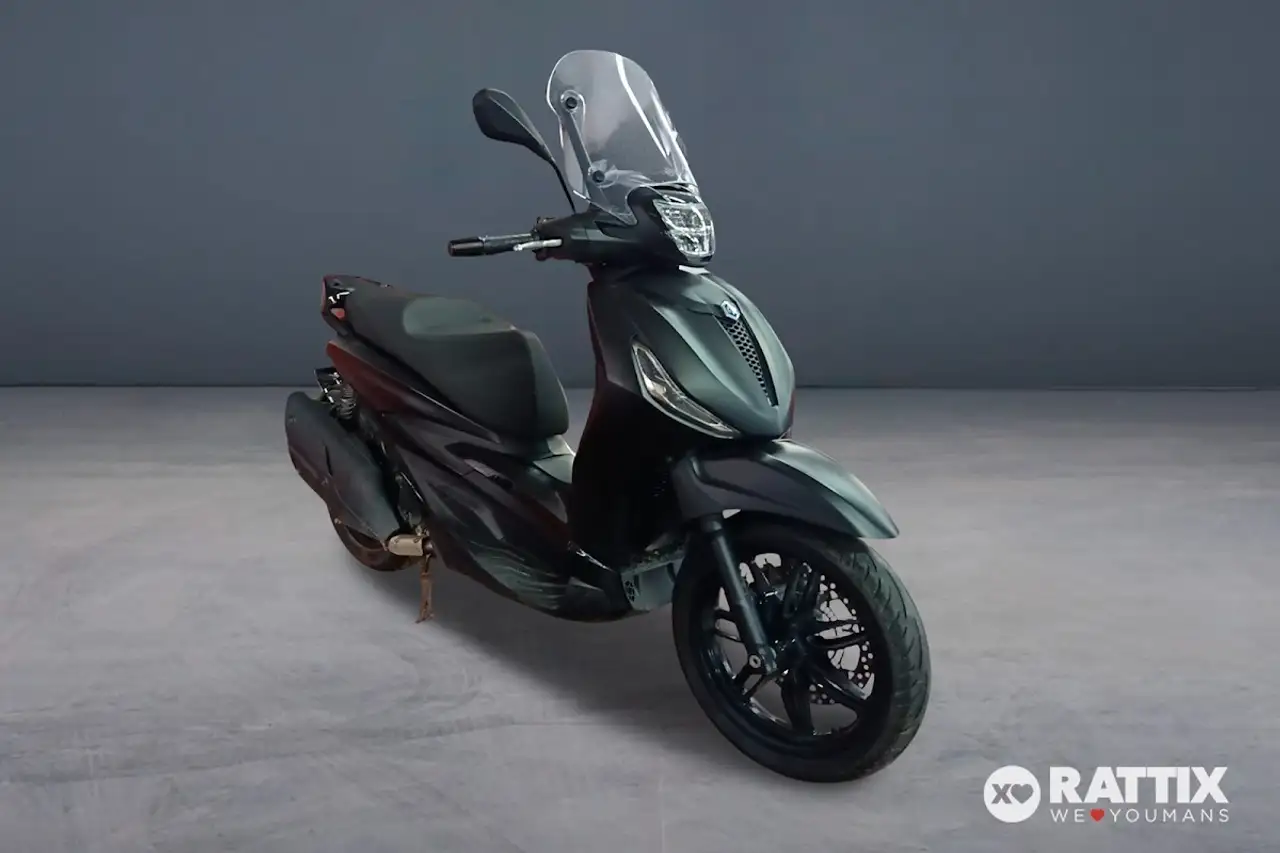 Piaggio Beverly 400
