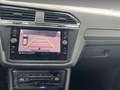 Volkswagen Tiguan 1.5 TSI R-Line Business+ | Achteruitrijcamera | He Gris - thumbnail 18