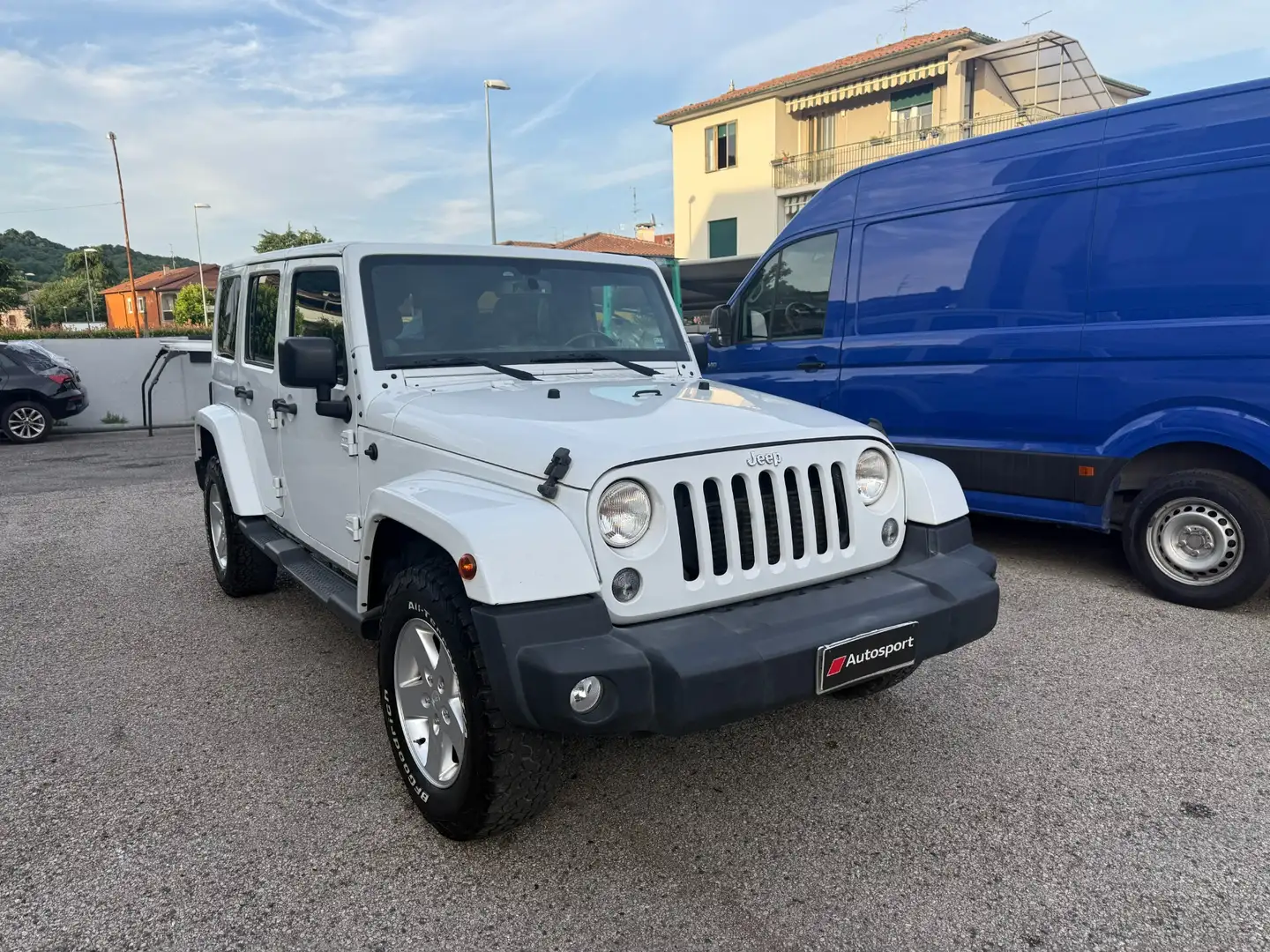 Jeep Wrangler 2.8 CRD 200 cv MANUALE Sahara IVA Bianco - 1
