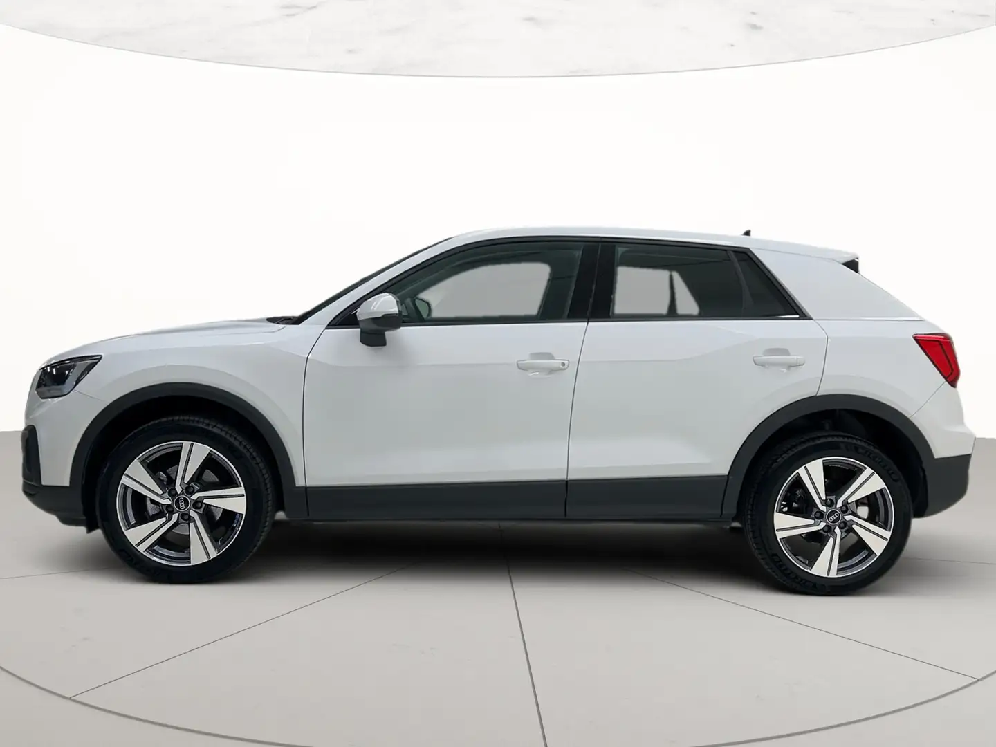 Audi Q2 35 1.5 tfsi admired s-tronic Bianco - 2