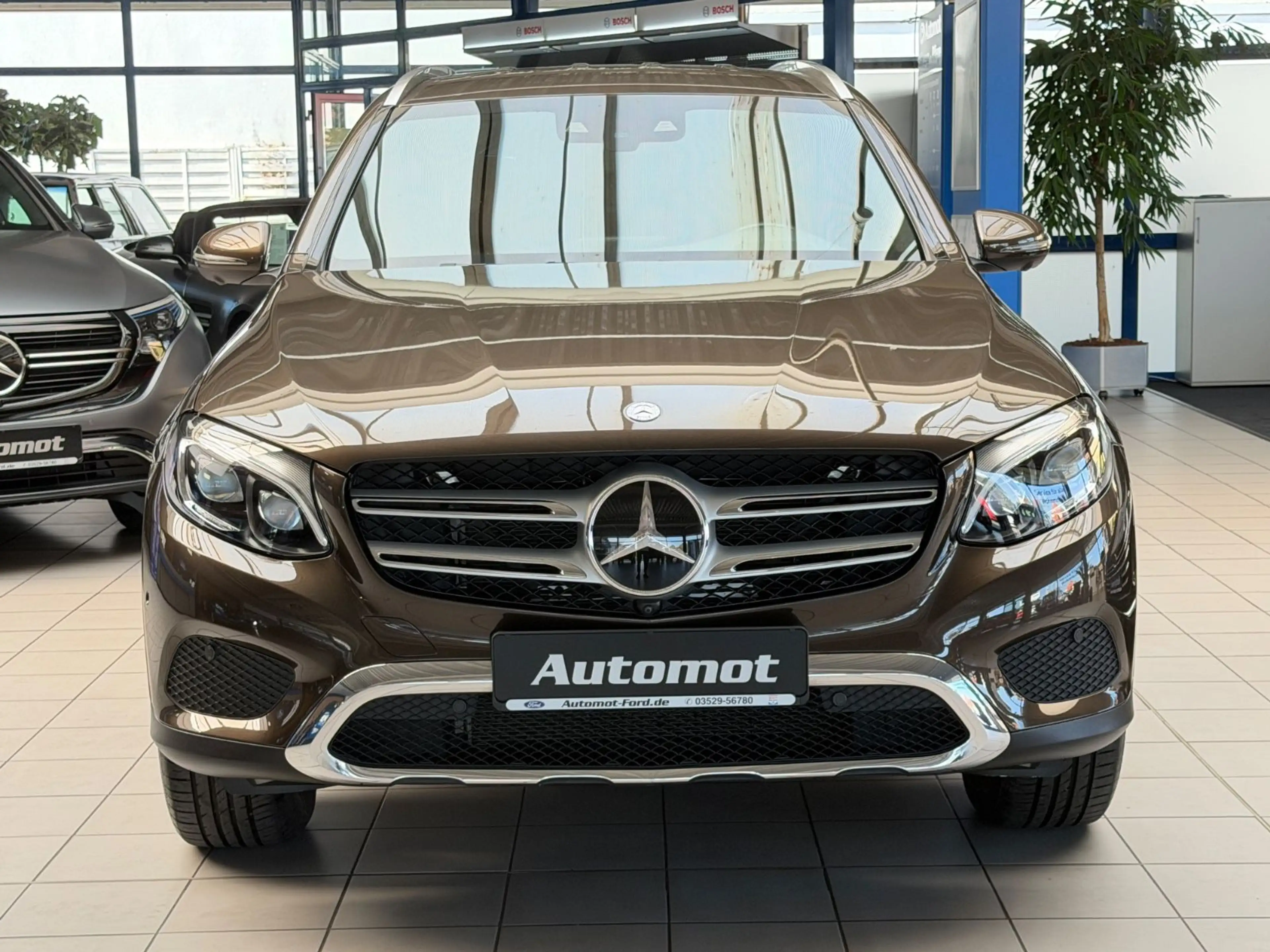Mercedes-Benz GLC 220 d 4-Matic*360°*ACC*Navi*DAB* — photo 2