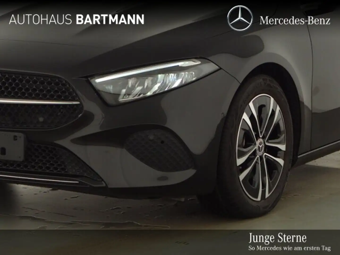Mercedes-Benz A 180 A 180 d Limo ++PANO+DISTRONIC+360°+AMBIENTE++ LED Black - 2