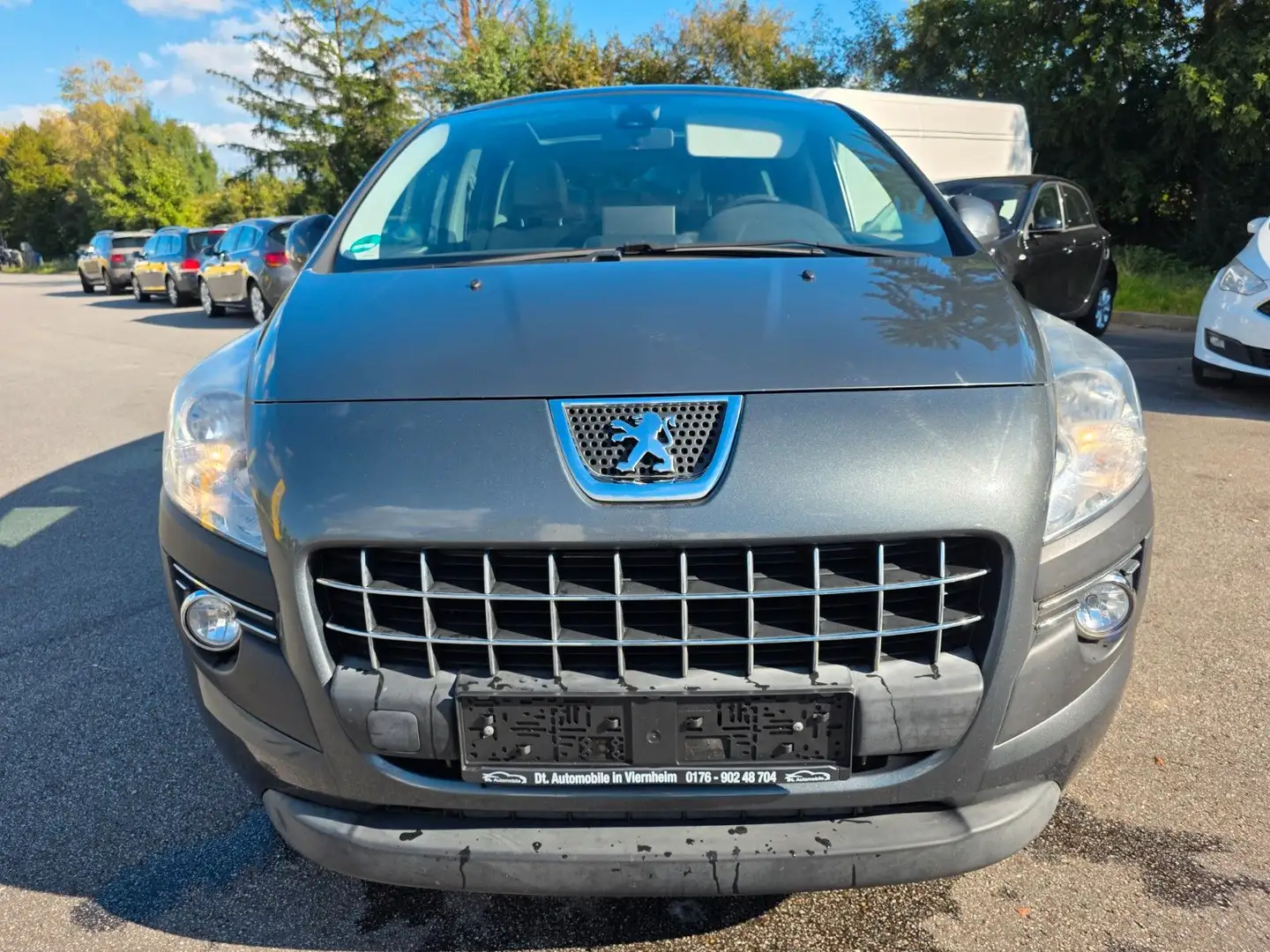 Peugeot 3008 Business-Line HDi FAP 110/Navi/Tüv-Neu Grau - 2