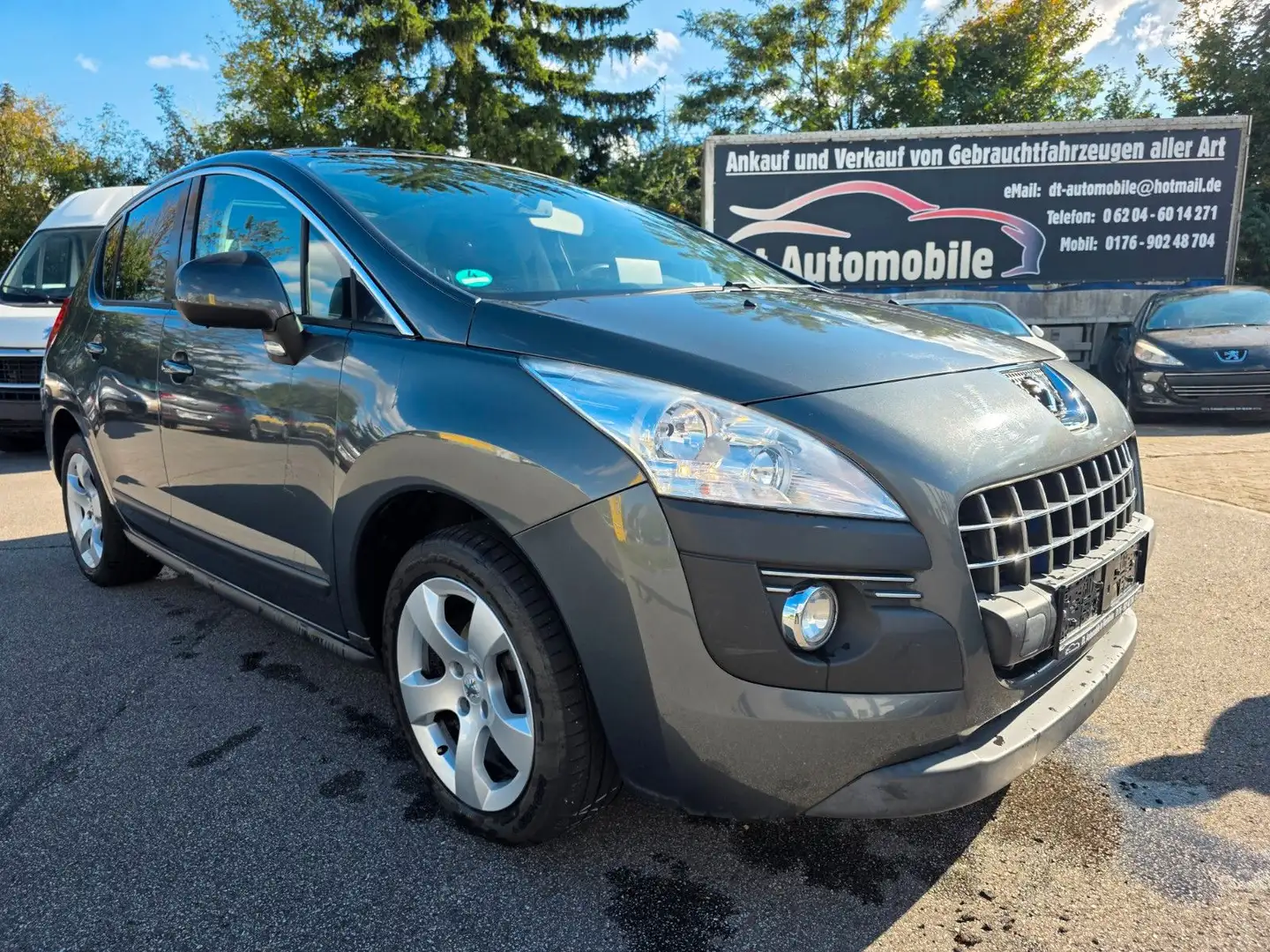 Peugeot 3008 Business-Line HDi FAP 110/Navi/Tüv-Neu Grau - 1