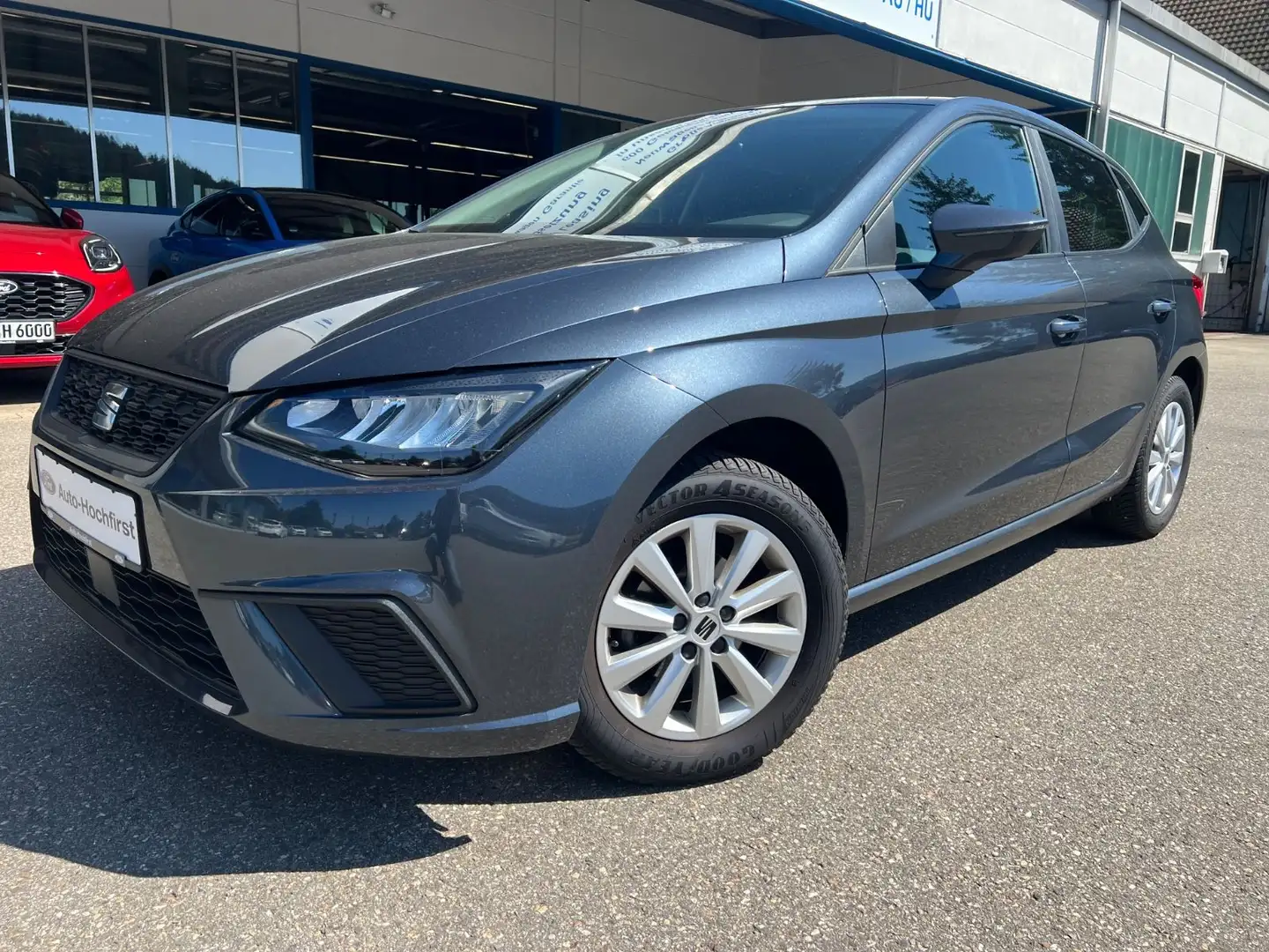 SEAT Ibiza Style 95 Navi Grijs - 1