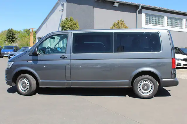 Volkswagen T6 Caravelle Trendline extralang 2.0 TDI +9 Sitze+Navi+AHK+ACC