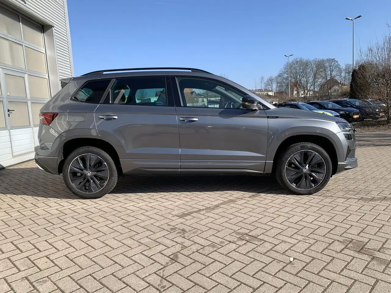 Skoda Karoq 1.5TSI DSG SportLine Navi+Lenk-Sitzhz+ACC 4