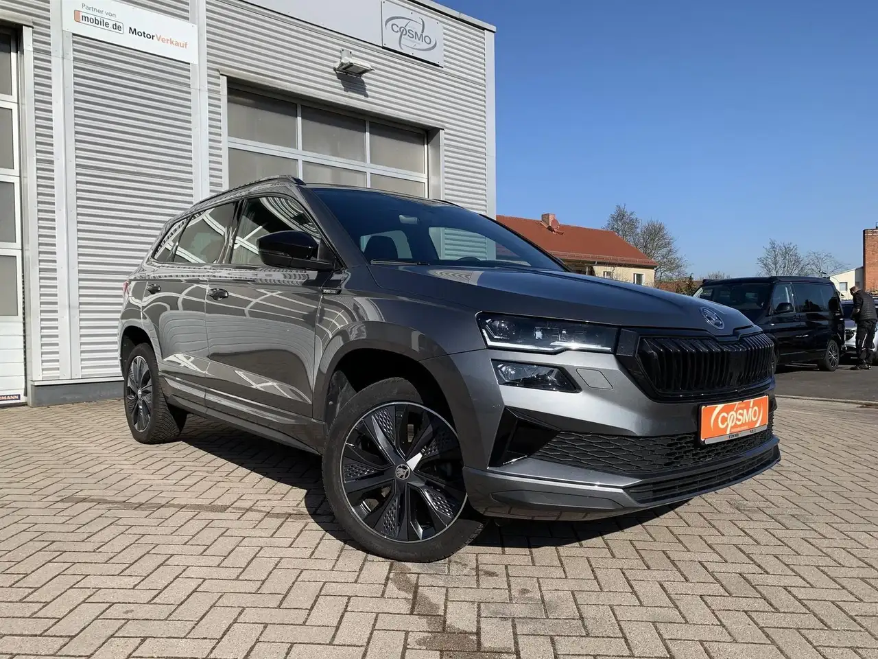 Skoda Karoq 1.5TSI DSG SportLine Navi+Lenk-Sitzhz+ACC 3