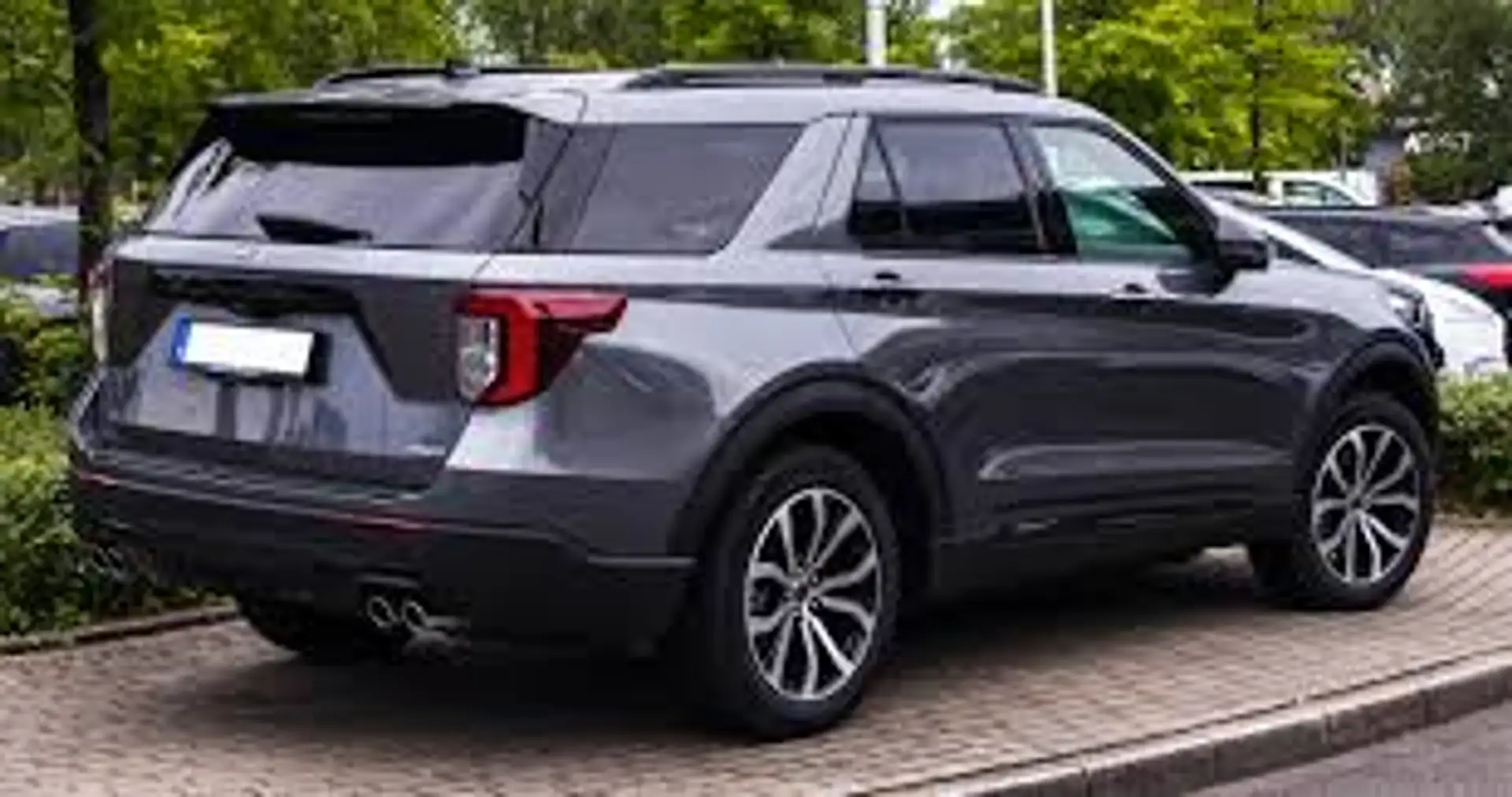 Ford Explorer Explorer 3,0 EcoBoost PHEV AWD Platinum Aut. Platinum Grau - 2