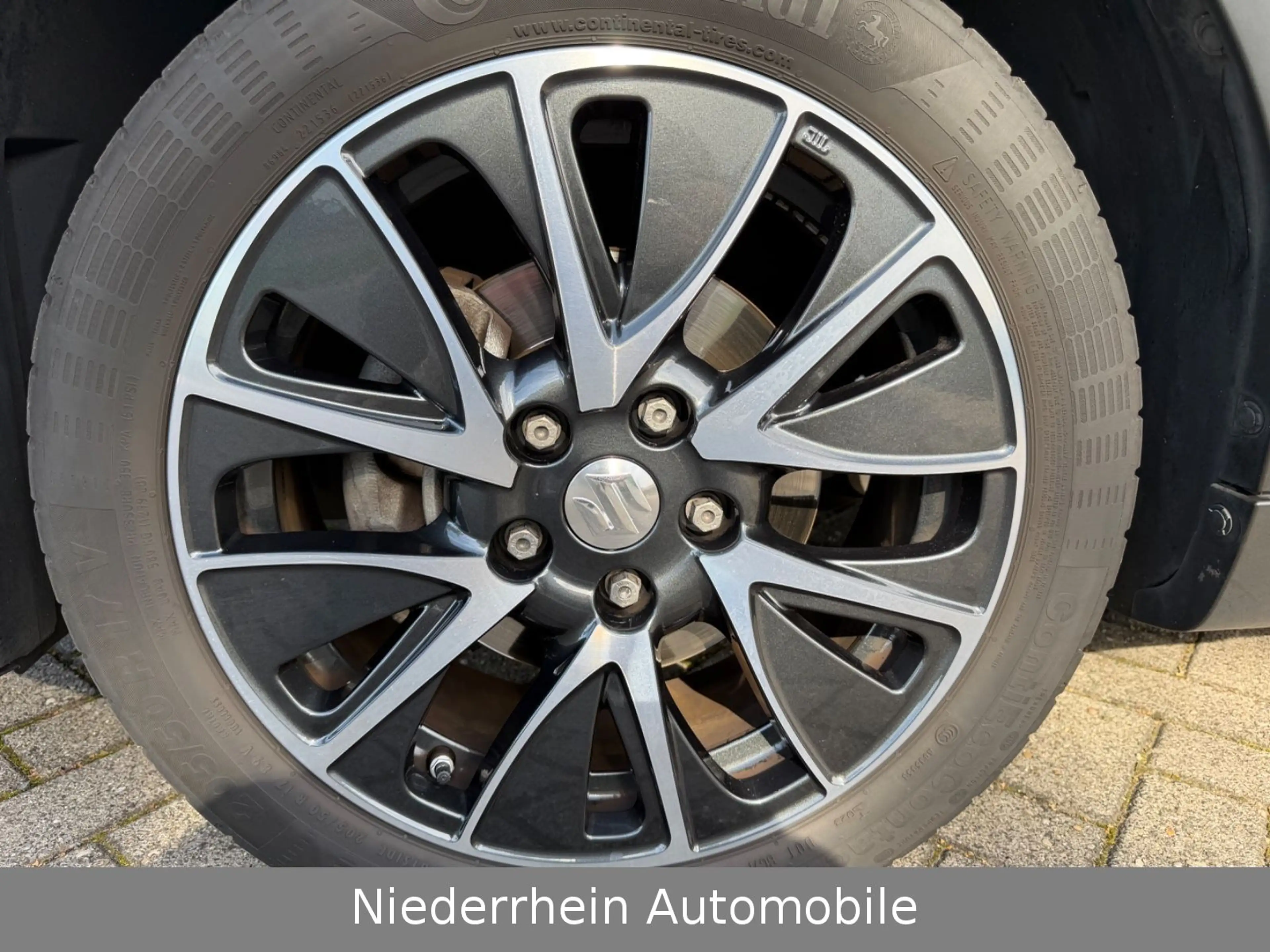 Suzuki SX4 S-Cross Limited Autom.+PDC+SH+Kamera — photo 13