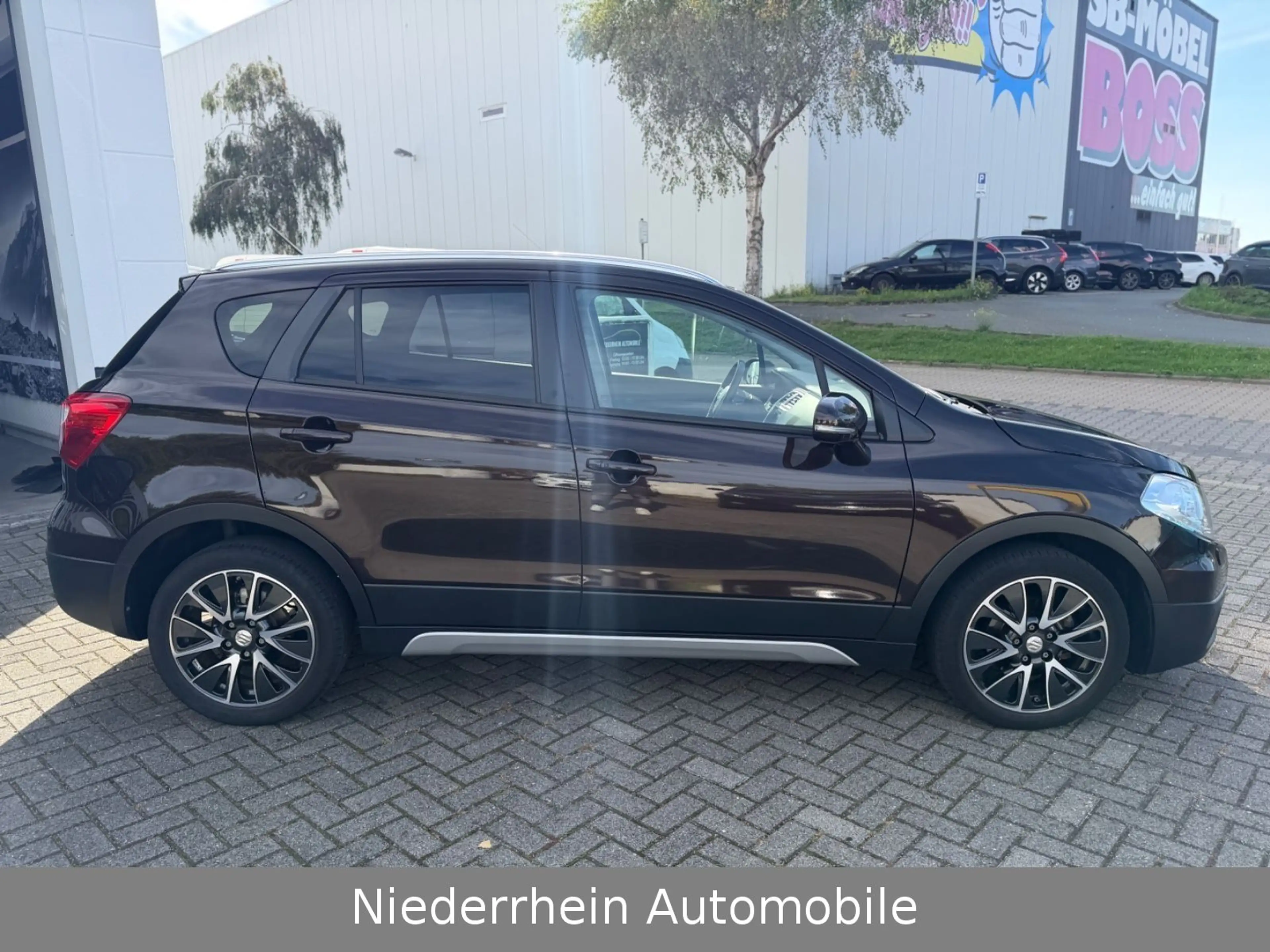 Suzuki SX4 S-Cross Limited Autom.+PDC+SH+Kamera — photo 12