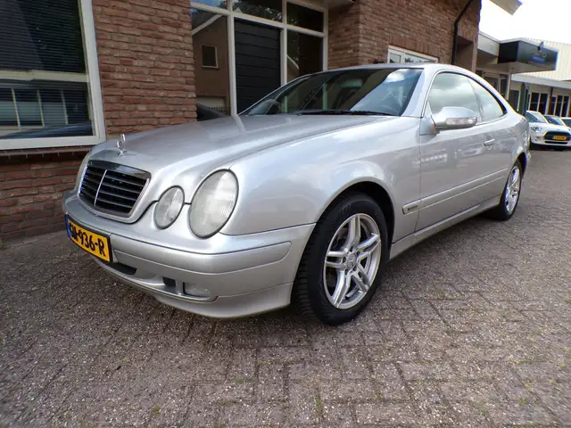 Mercedes-Benz CLK 200 Coupé K. Avantgarde