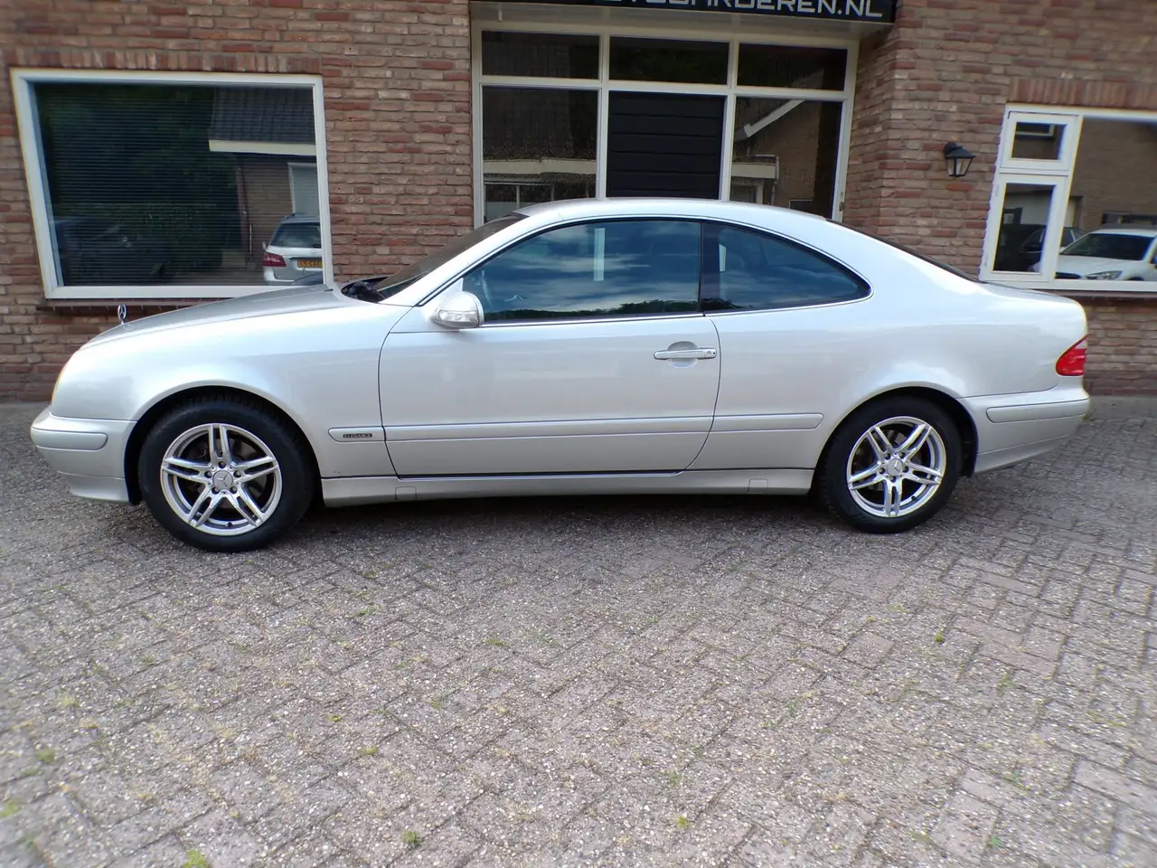 Mercedes-Benz CLK 200 Coupé K. Avantgarde, foto 2
