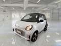 smart forTwo fortwo EQ Passion Bianco - thumbnail 1