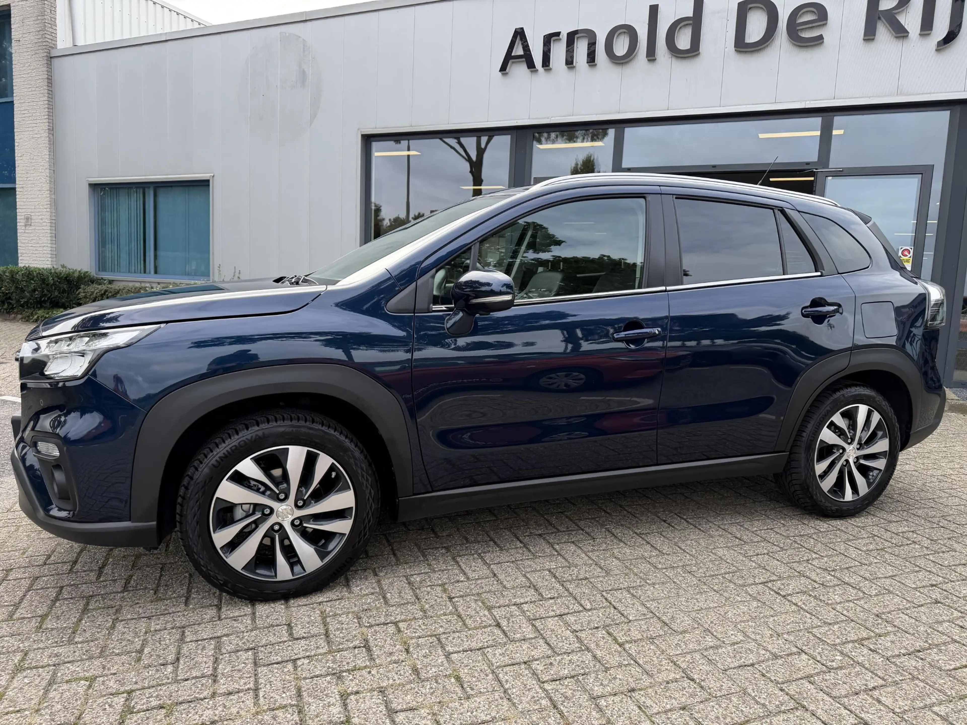 Suzuki S-Cross 1.4 Boosterjet Style Smart Hybrid — photo 2