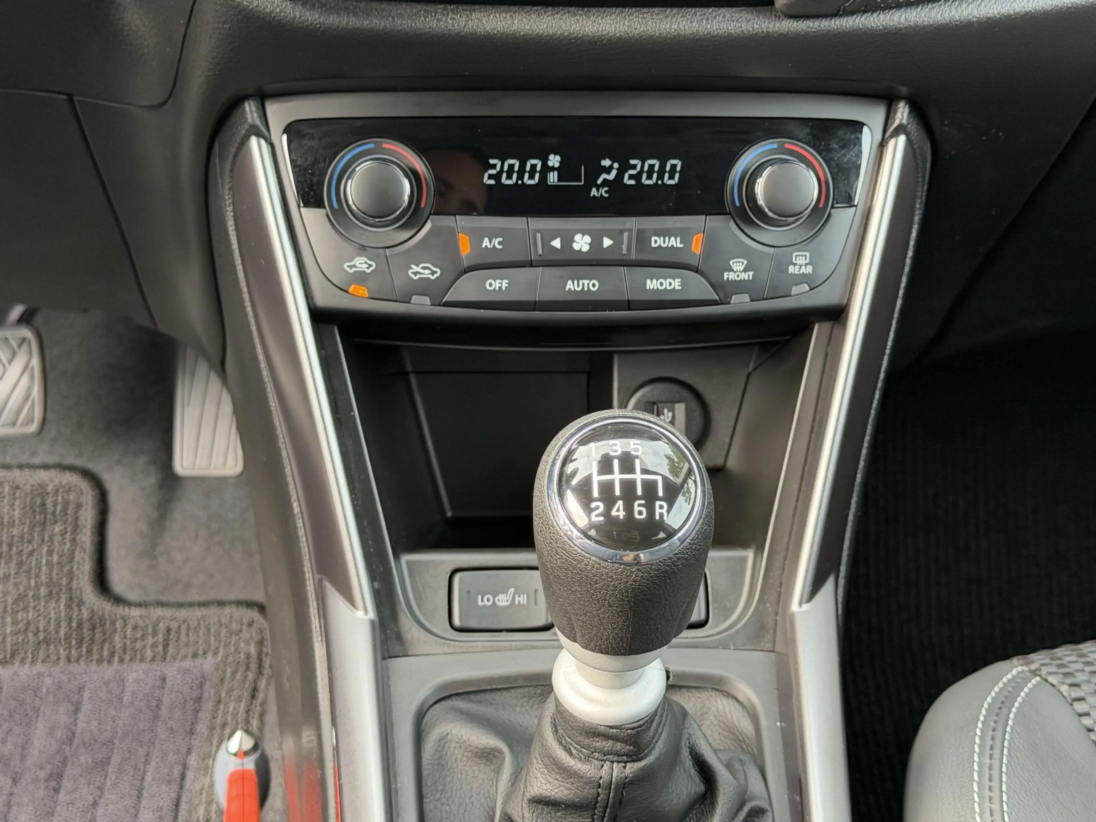 Suzuki S-Cross 1.4 Boosterjet Style Smart Hybrid — photo 11