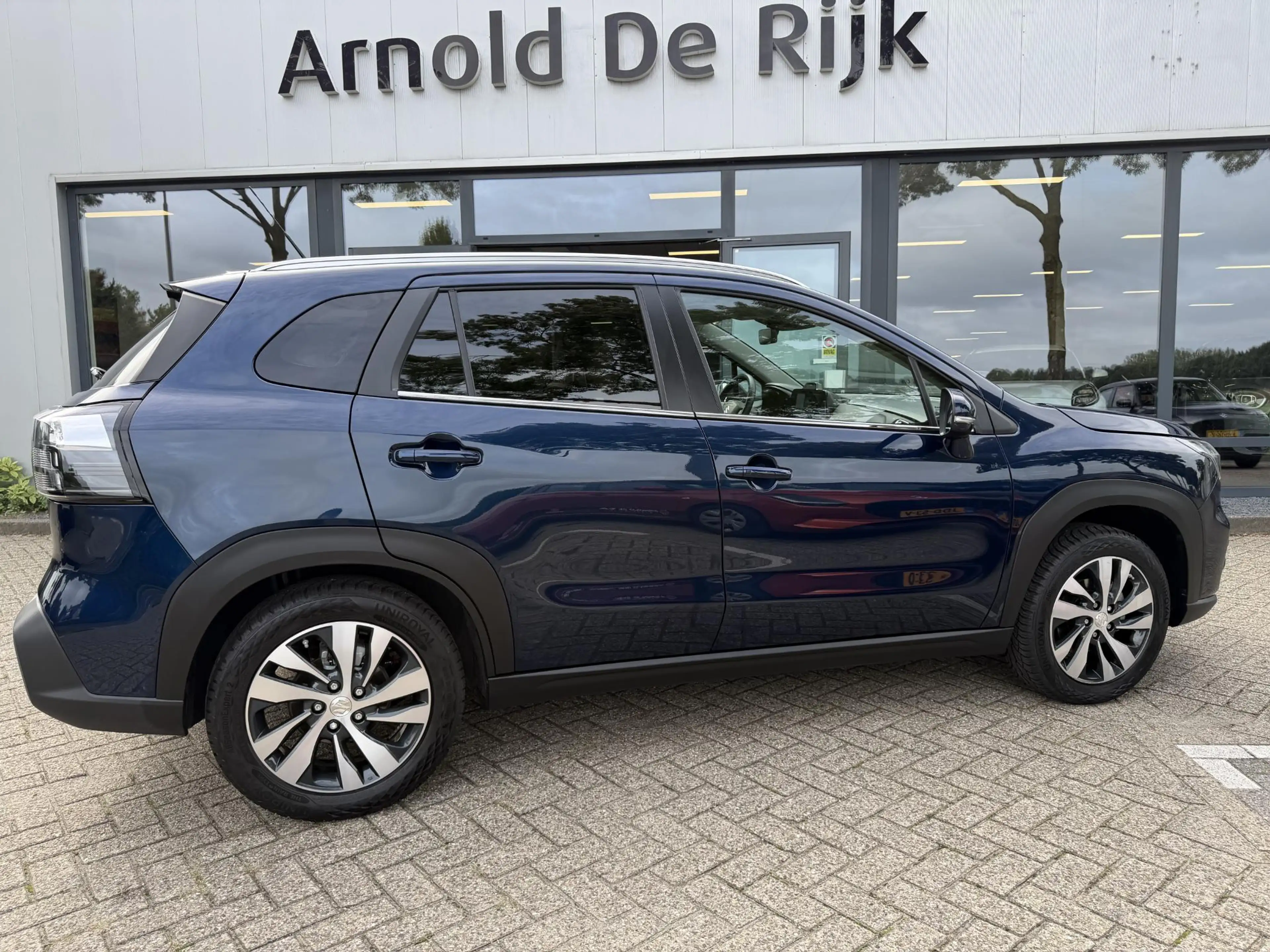 Suzuki S-Cross 1.4 Boosterjet Style Smart Hybrid — photo 3