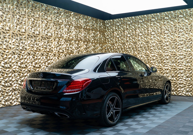 Mercedes-Benz C 300 Autom.|AMG|NIGHT|LED|LEDER|9G|CARPLAY — photo 3