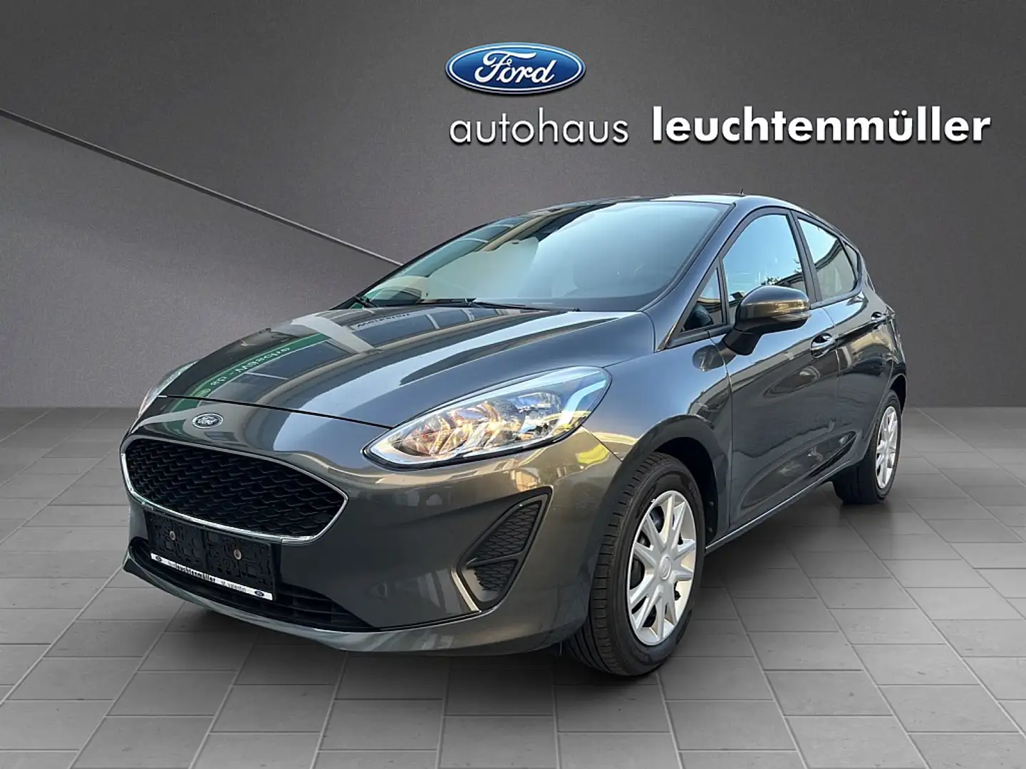 Ford Fiesta Trend 1,1 Start/Stop Grau - 1