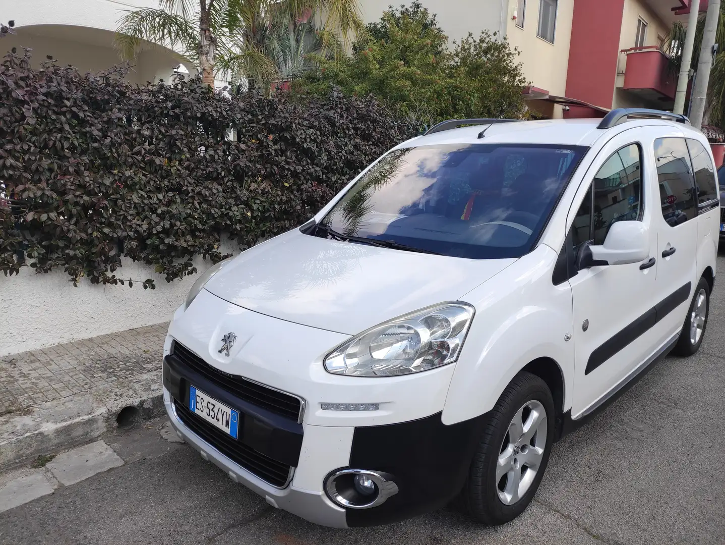 Peugeot Partner Partner Tepee 2008 Tepee 1.6 hdi Outdoor 115cv Bianco - 2