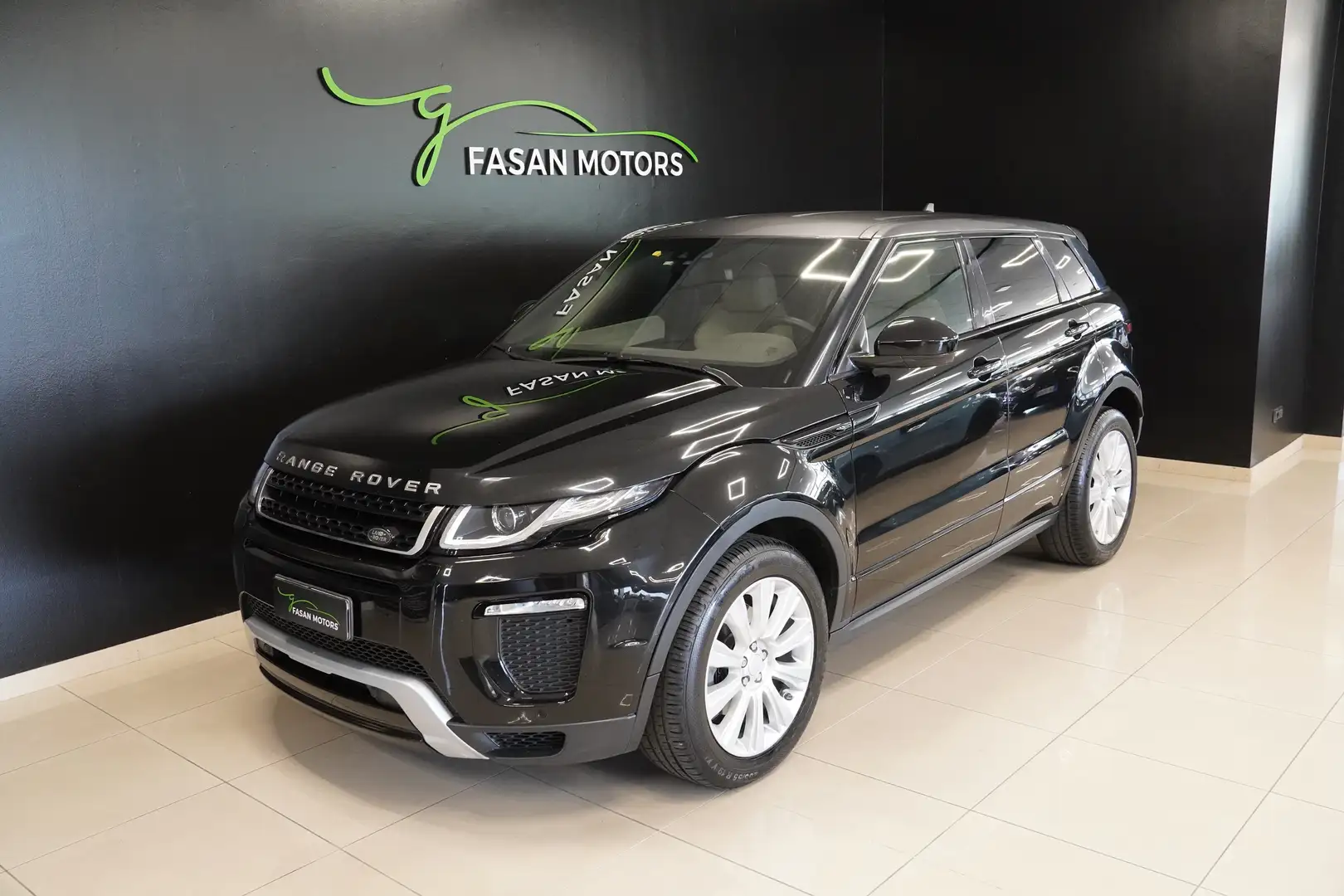 Land Rover Range Rover Evoque Range Rover Evoque 5p 2.0 td4 HSE Dynamic 180cv Fekete - 1