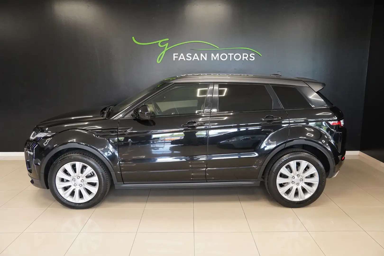 Land Rover Range Rover Evoque Range Rover Evoque 5p 2.0 td4 HSE Dynamic 180cv Fekete - 2
