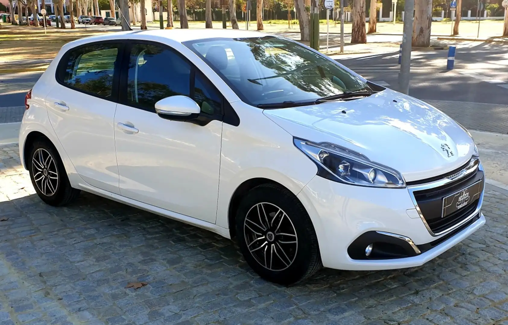 Peugeot 208 1.2 PureTech Access 82 Blanco - 1