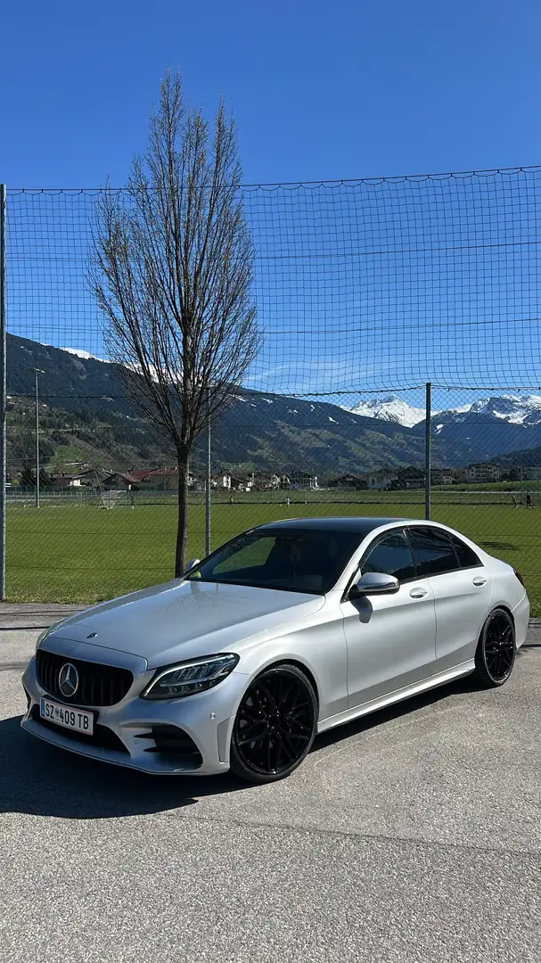 Mercedes-Benz C 300 d AMG Line Silber - 1